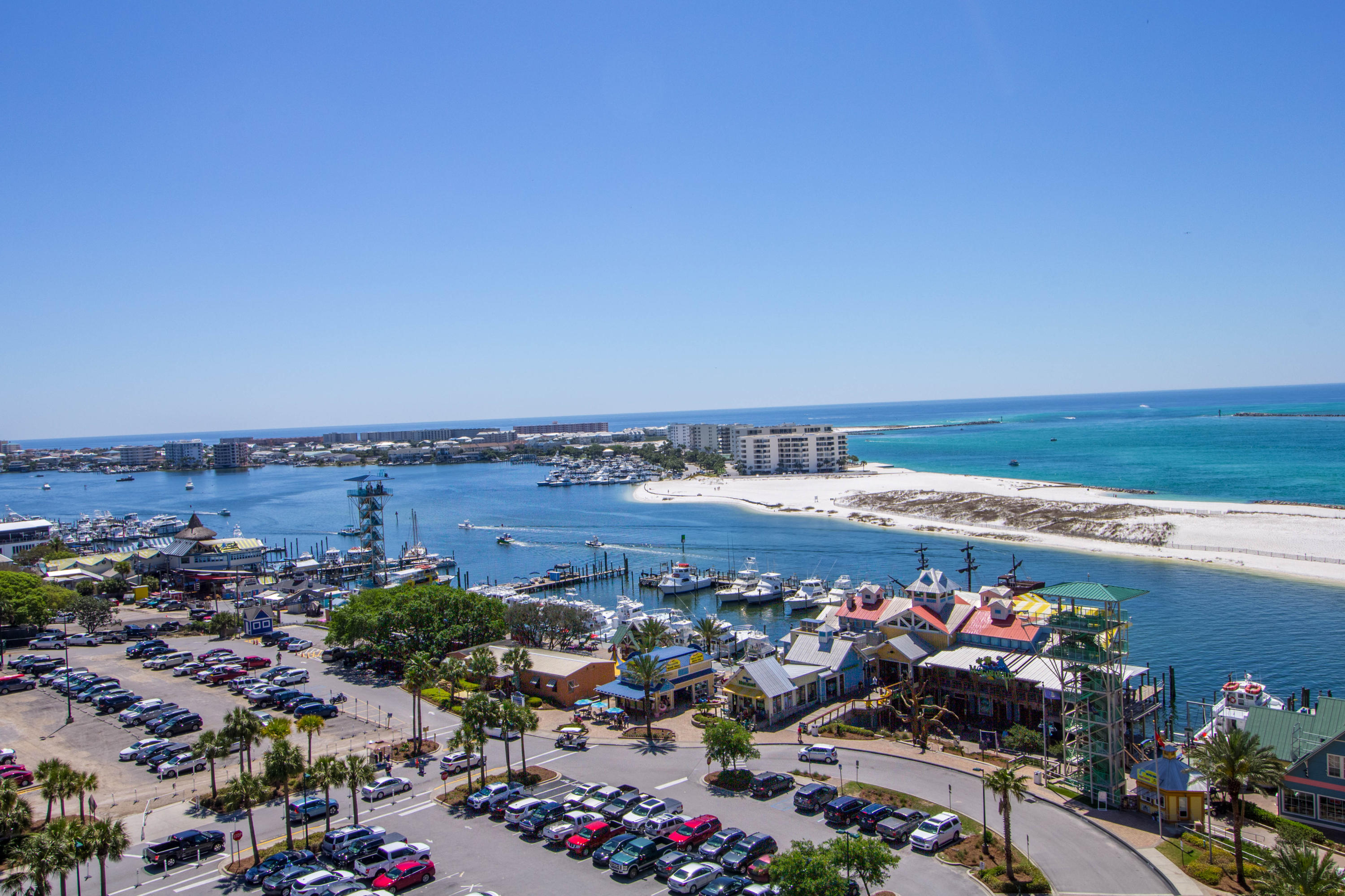 EMERALD GRANDE - Residential