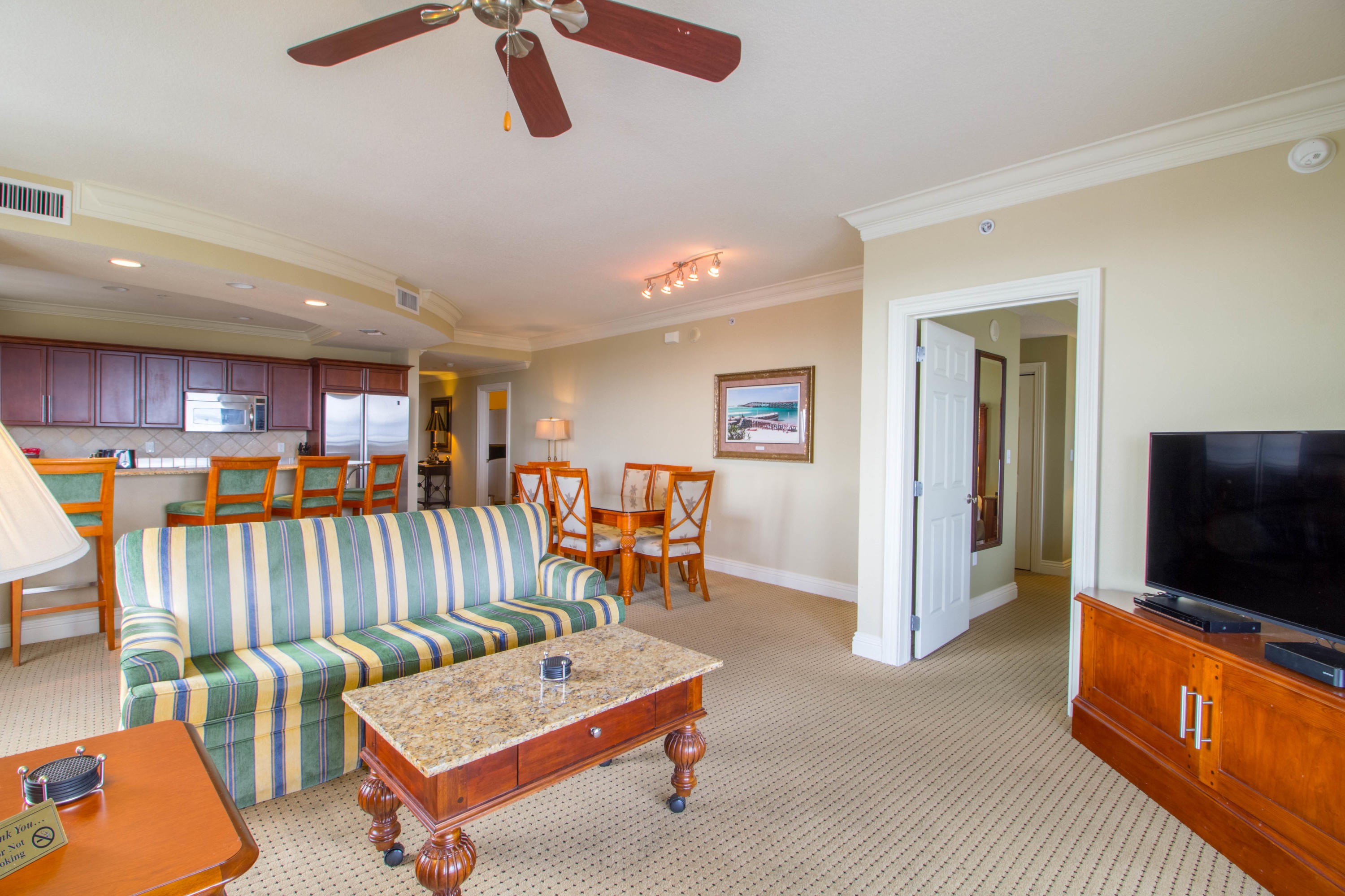 EMERALD GRANDE - Residential