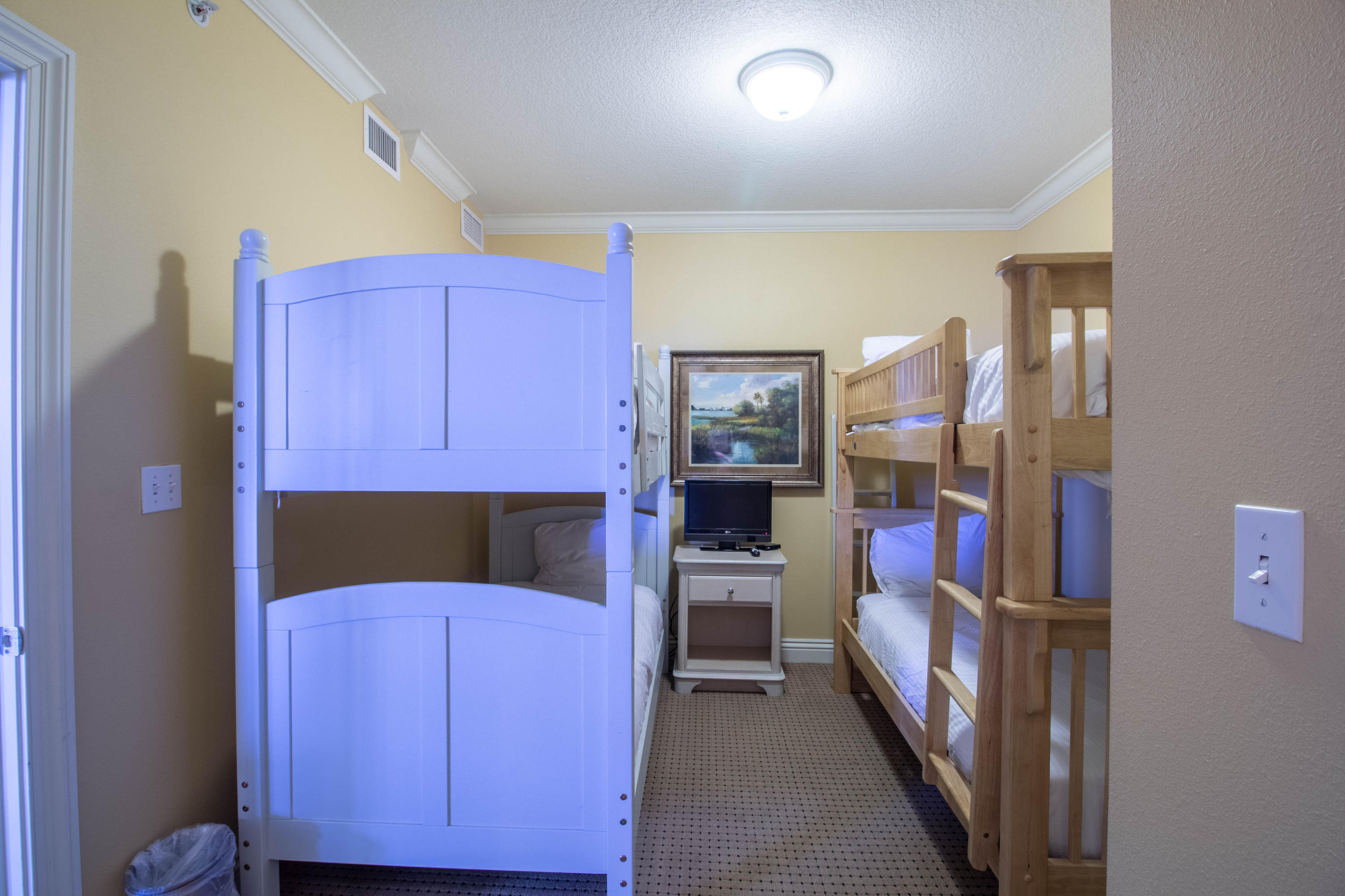 EMERALD GRANDE - Residential