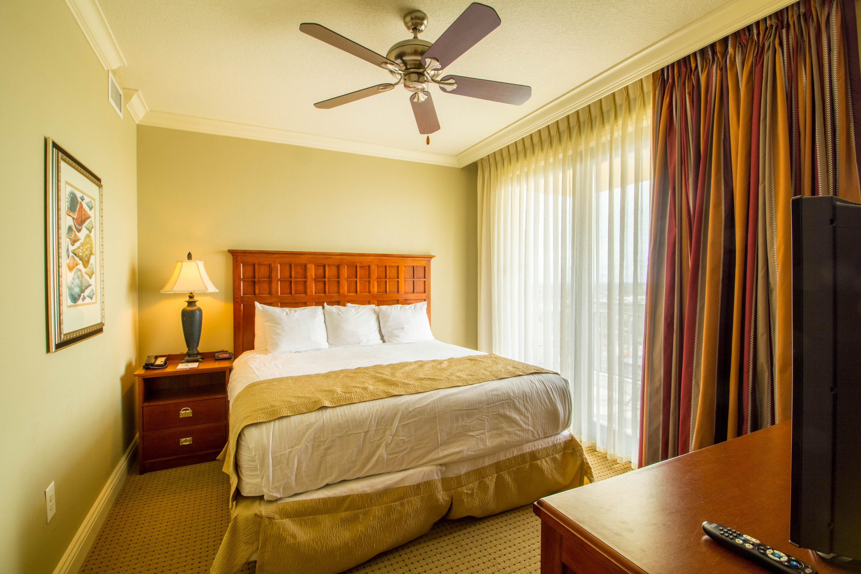 EMERALD GRANDE - Residential