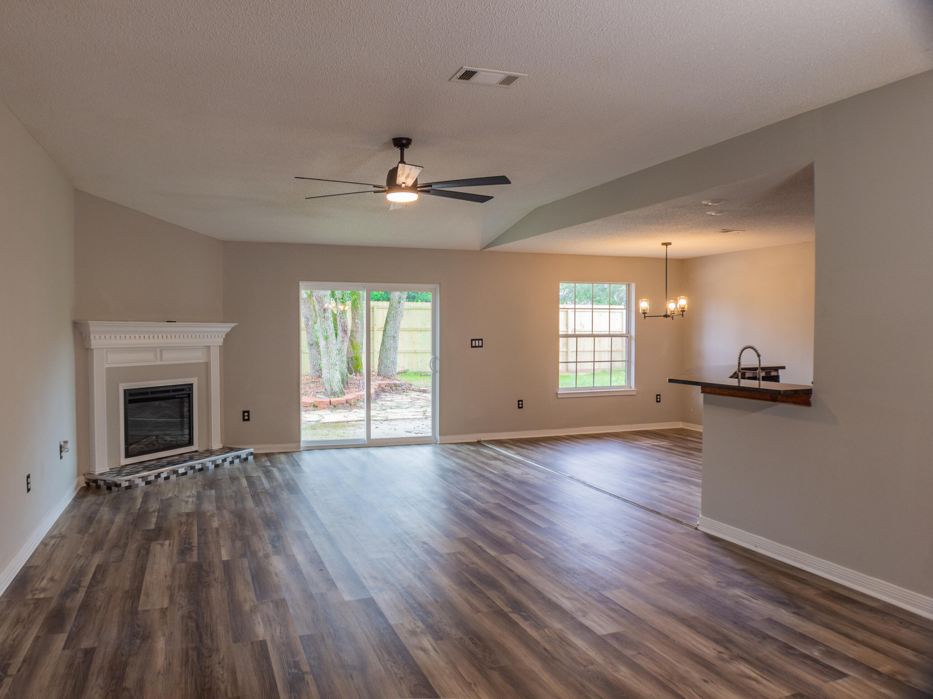 OLD BETHEL ESTATES PH I - Residential