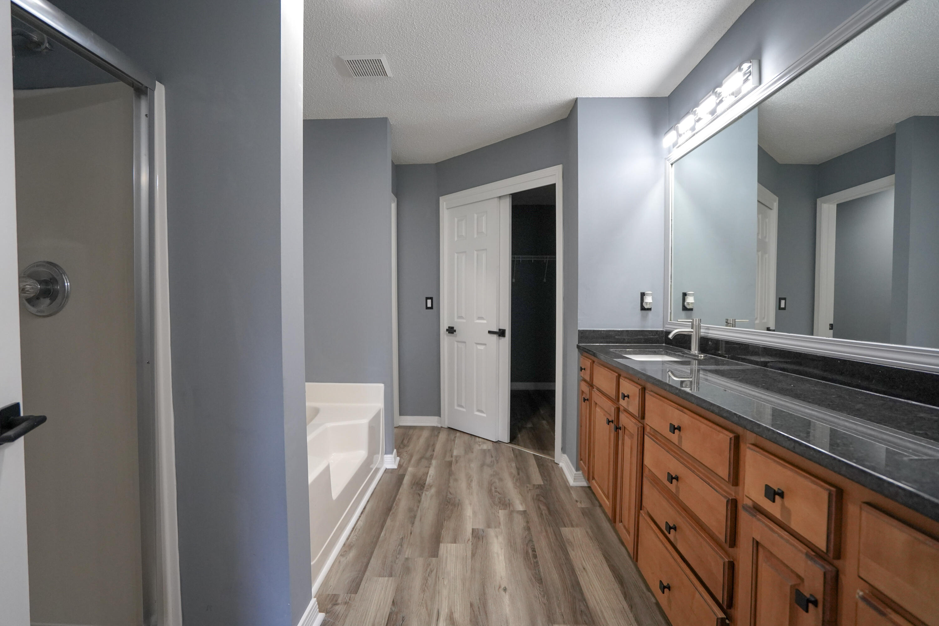 OLD BETHEL ESTATES PH I - Residential