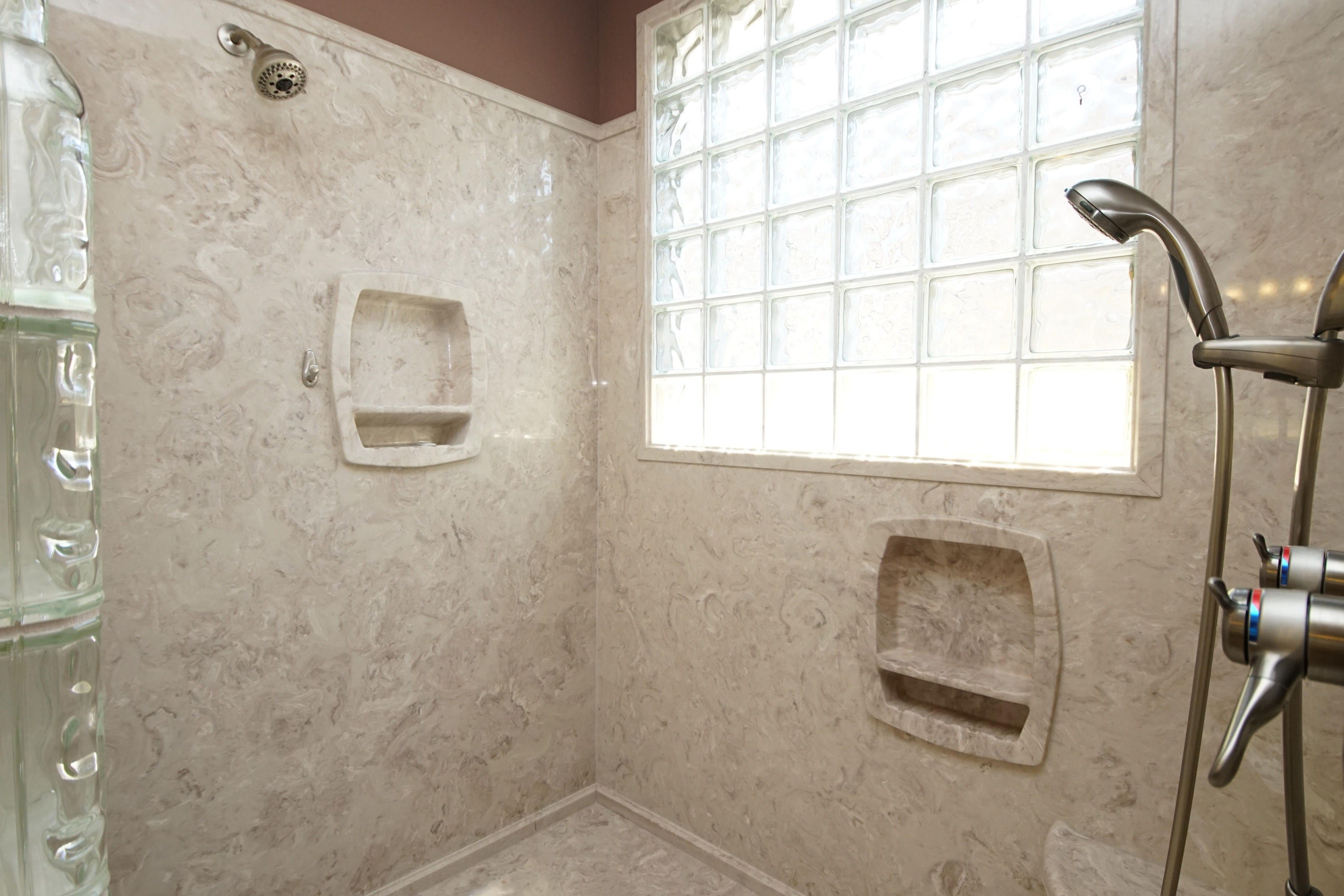 LAKE POINTE - Residential