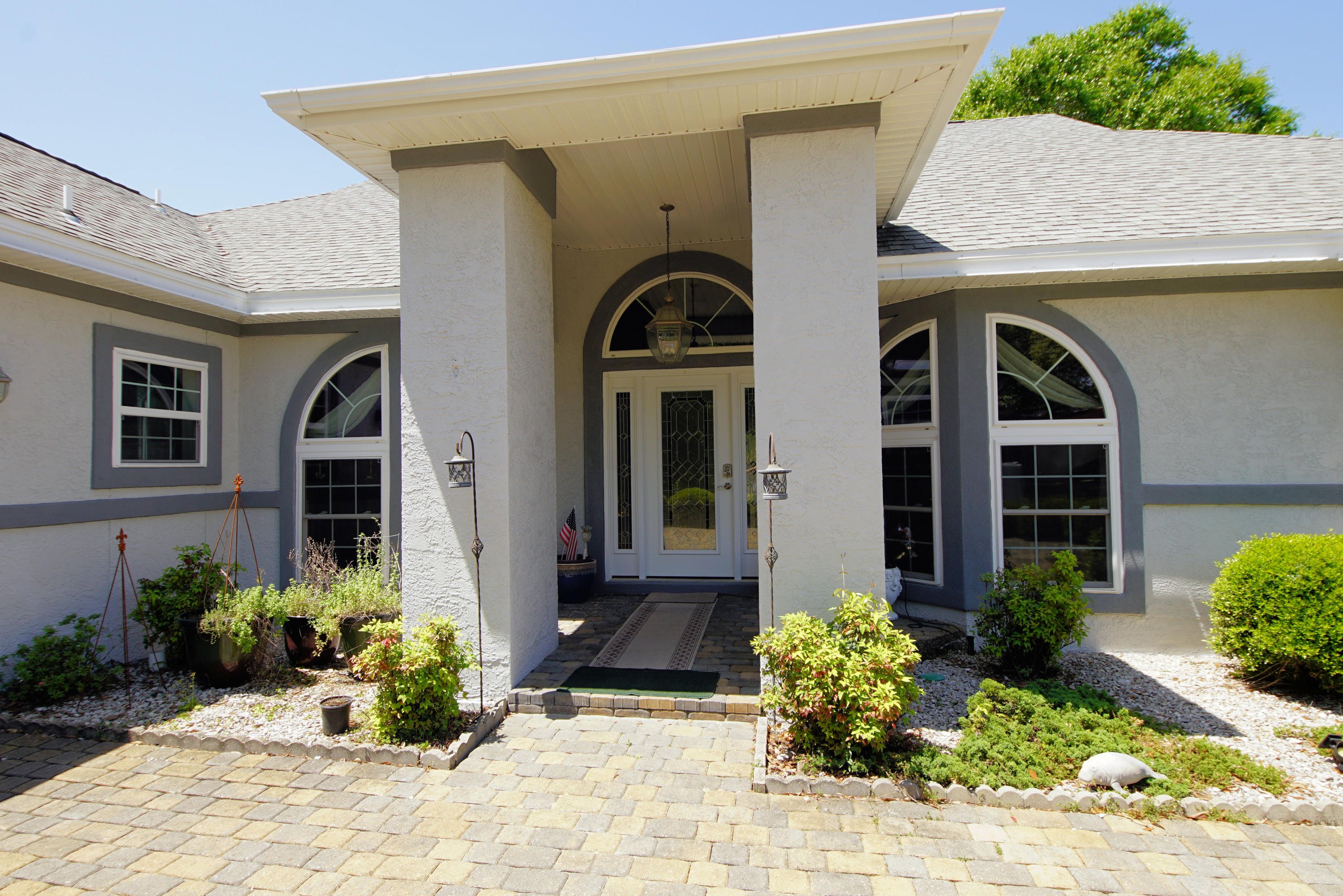 LAKE POINTE - Residential