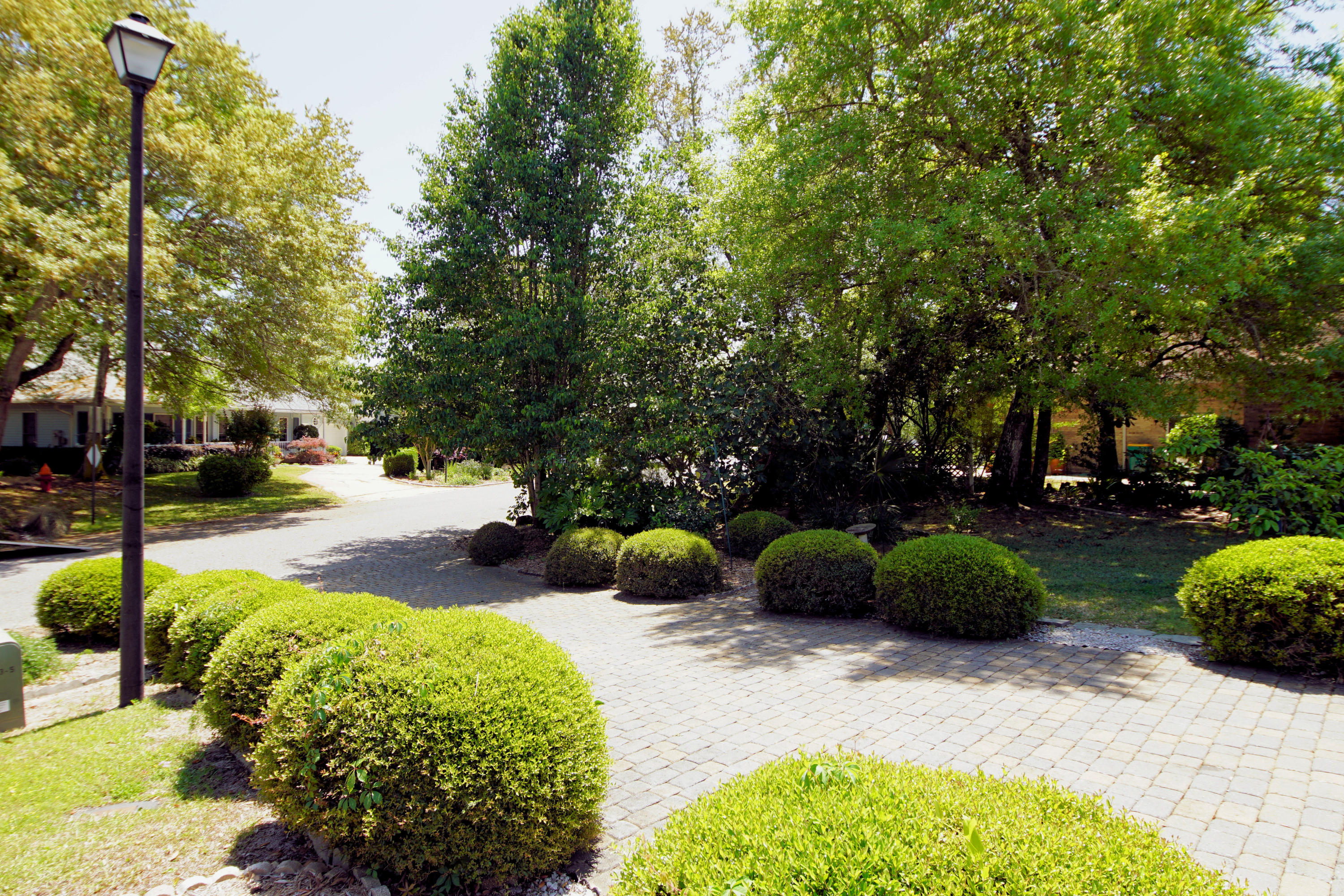 LAKE POINTE - Residential