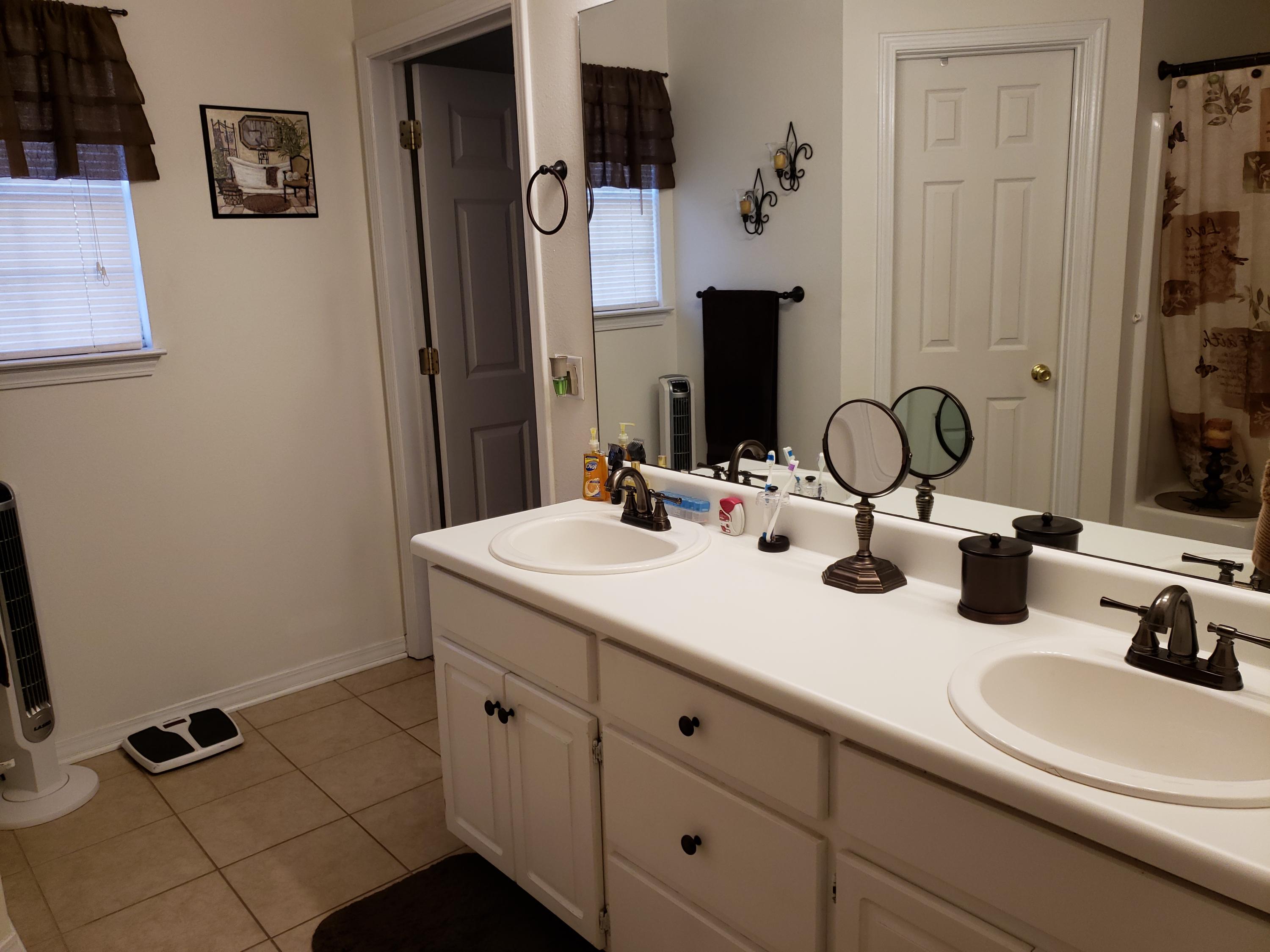 PRO AM ESTATES - Residential