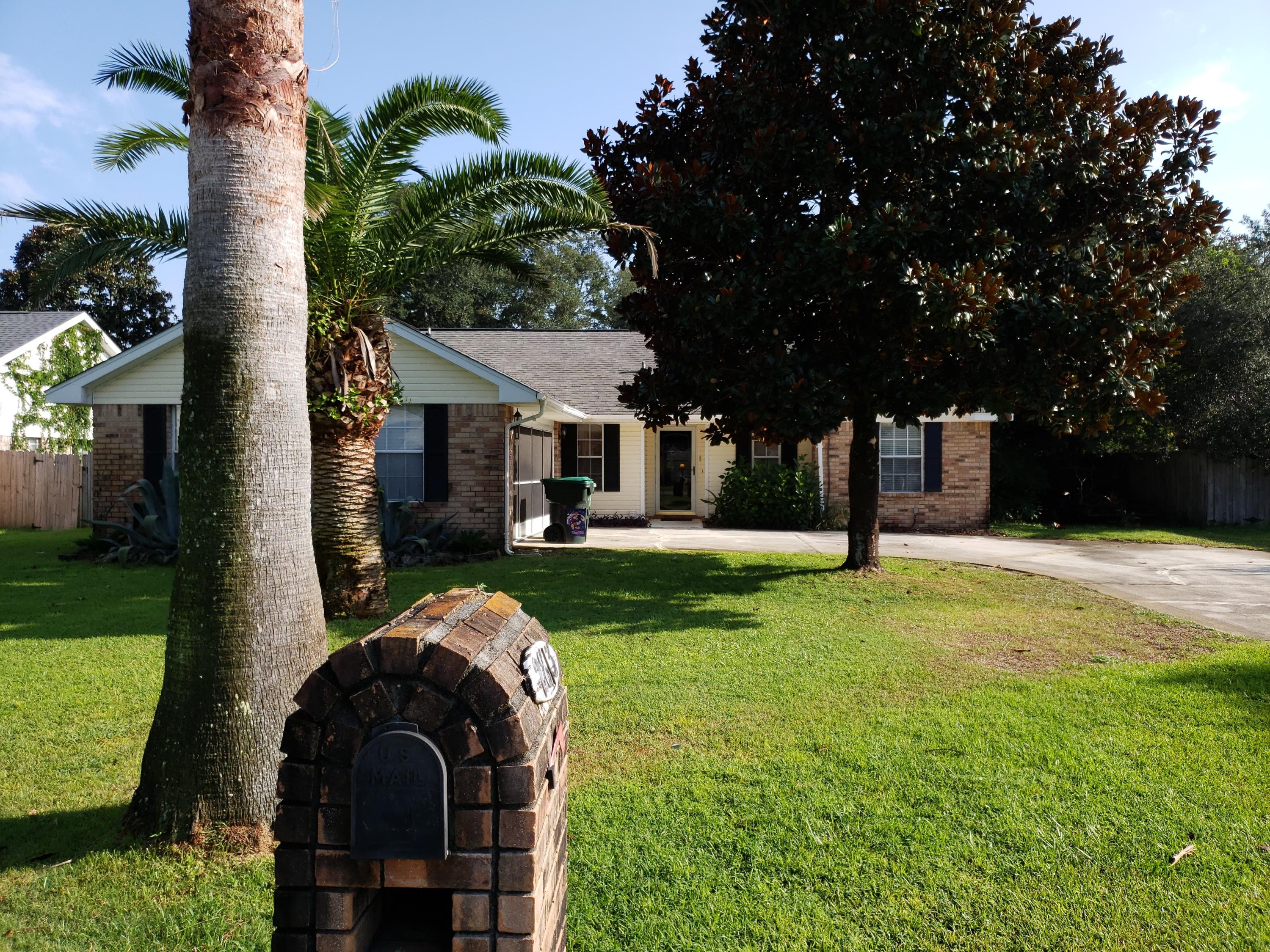 PRO AM ESTATES - Residential