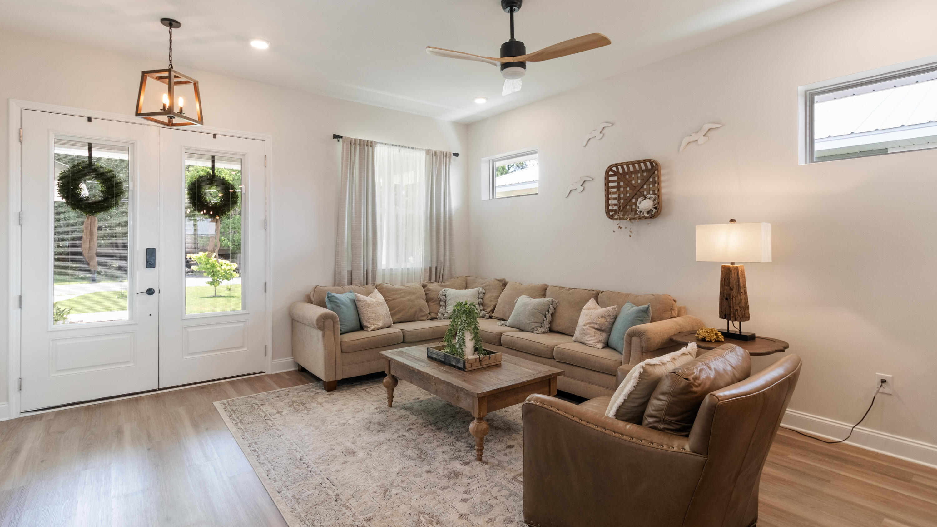 VILLA TASSO TOWN OF - Residential