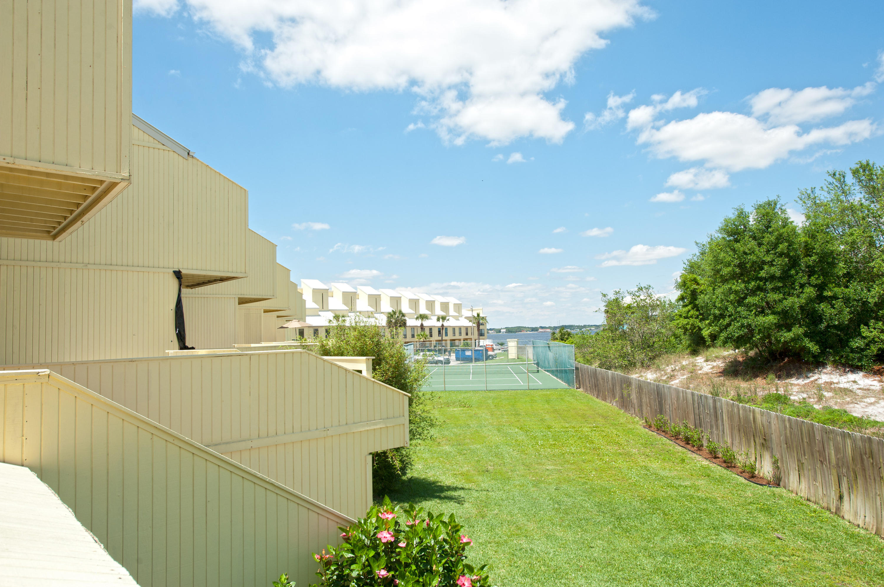 BUENA VIDA - Residential