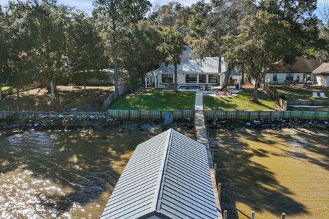 A home in Santa Rosa Beach