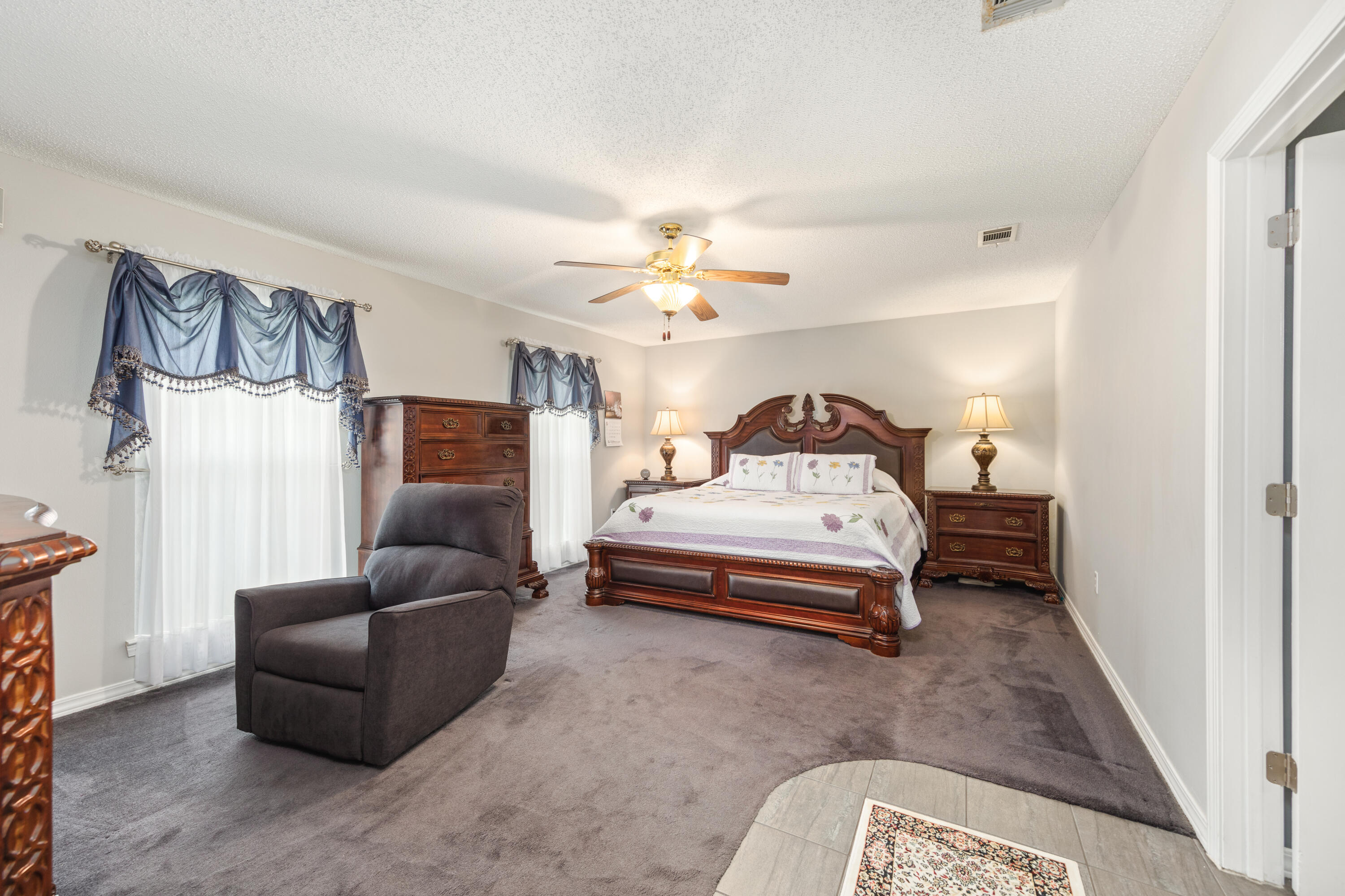 LAKESIDE EAST AMENDED - Residential