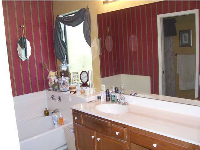 CEDAR RIDGE PH 12 - Residential Lease