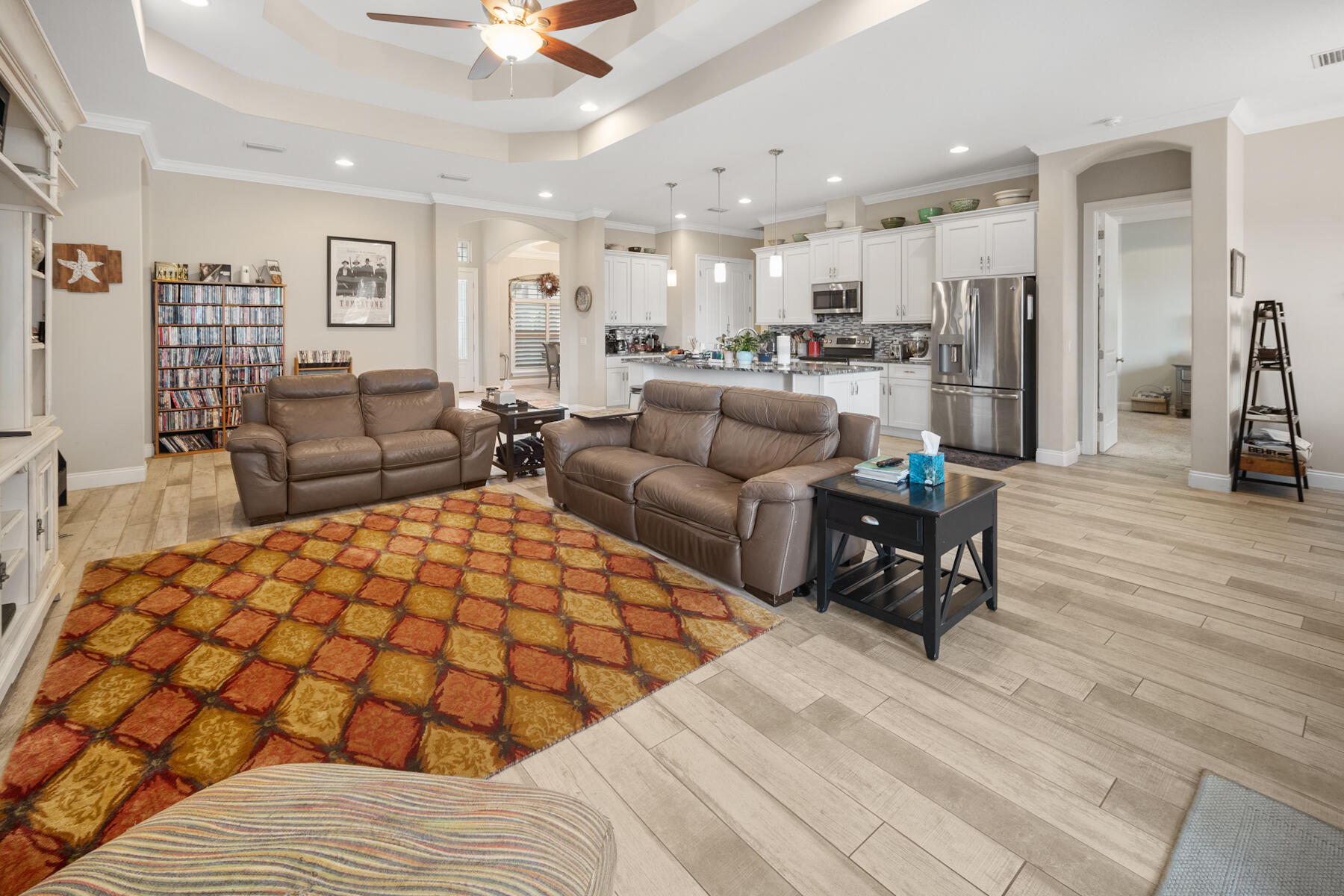 DOLPHIN BAY PH 1 - Residential