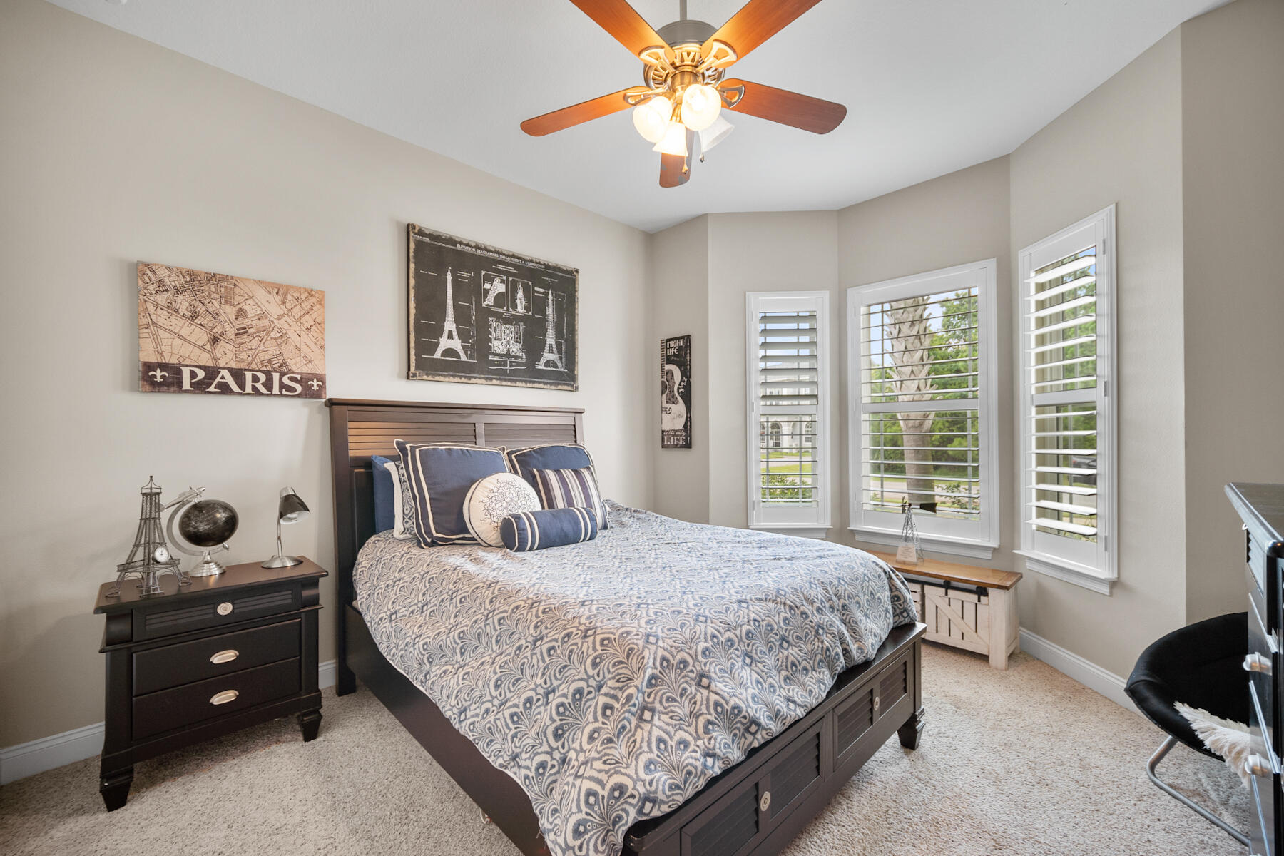 DOLPHIN BAY PH 1 - Residential