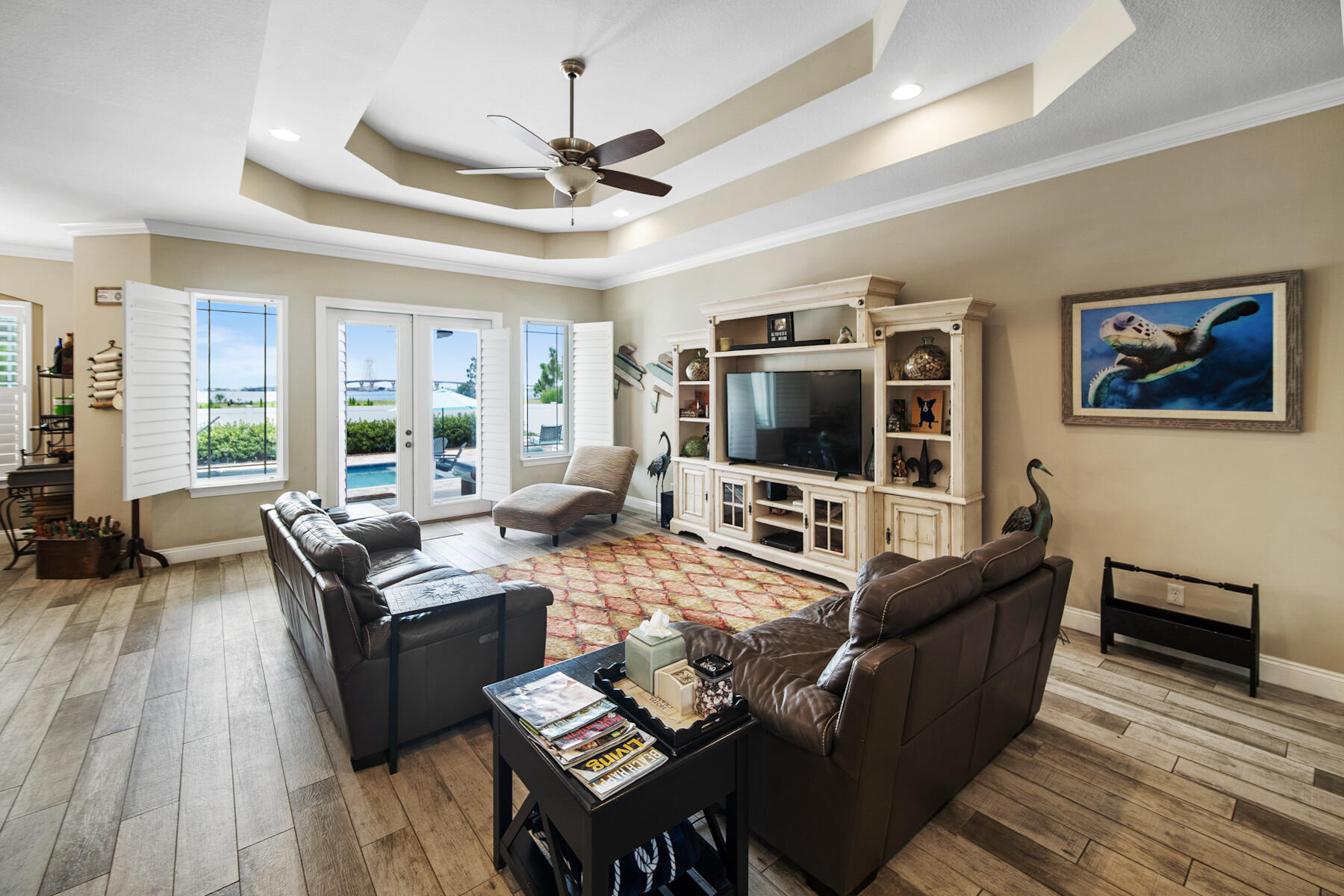 DOLPHIN BAY PH 1 - Residential