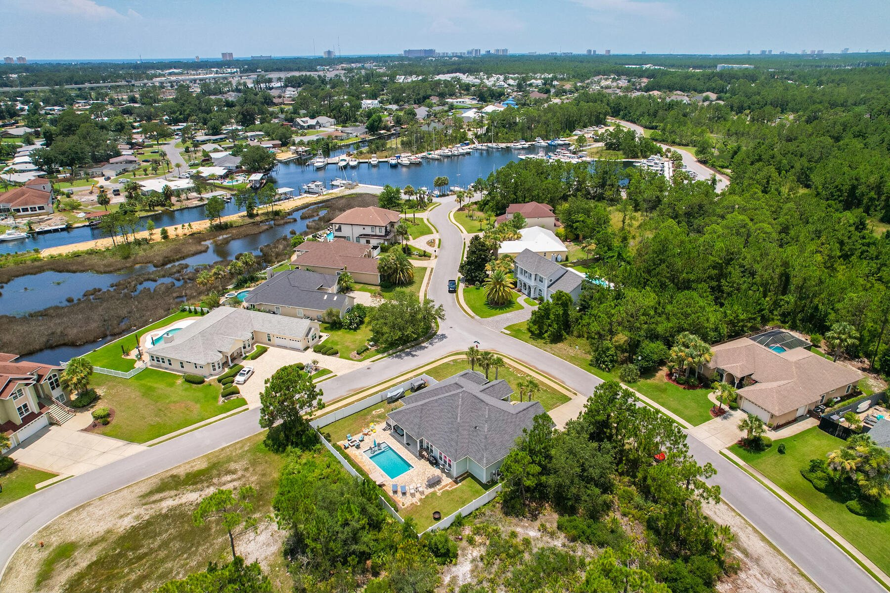 DOLPHIN BAY PH 1 - Residential