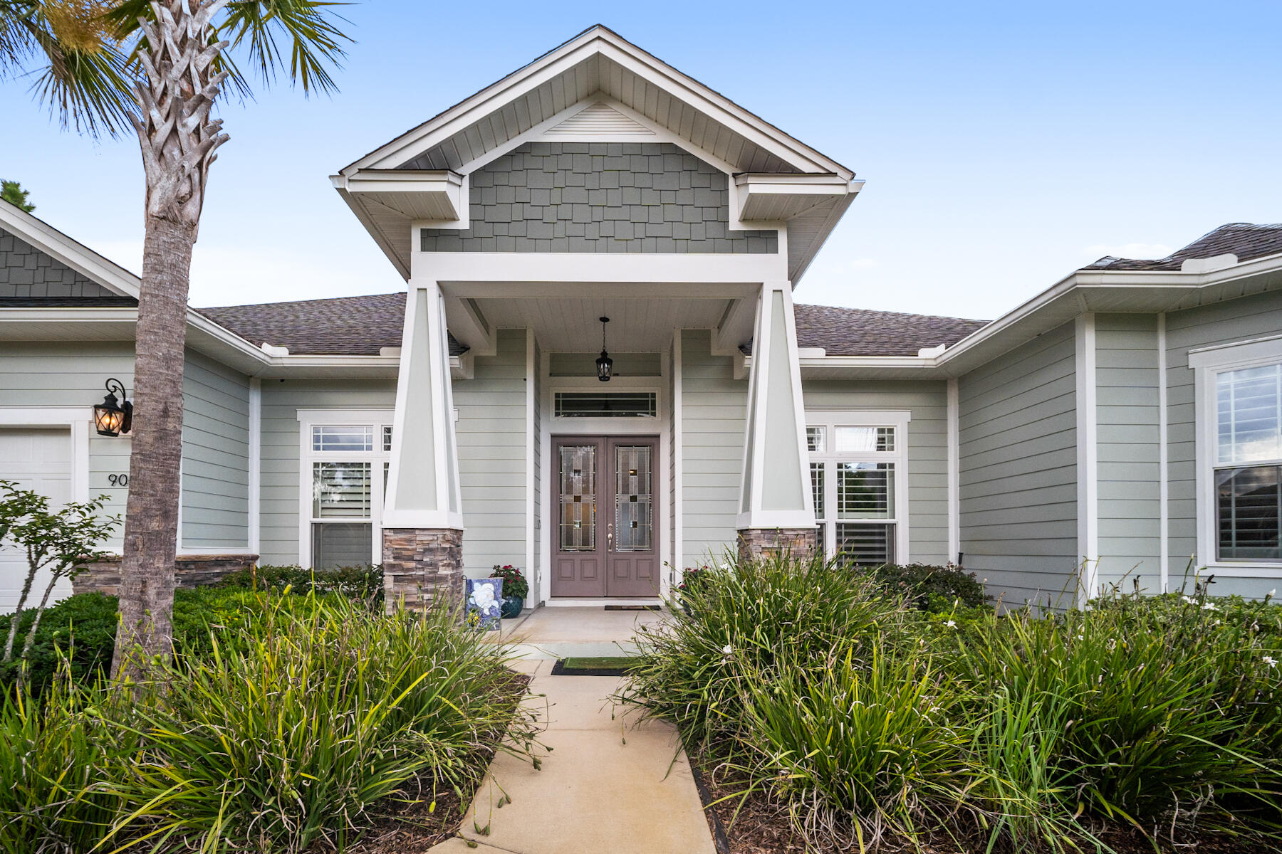 DOLPHIN BAY PH 1 - Residential