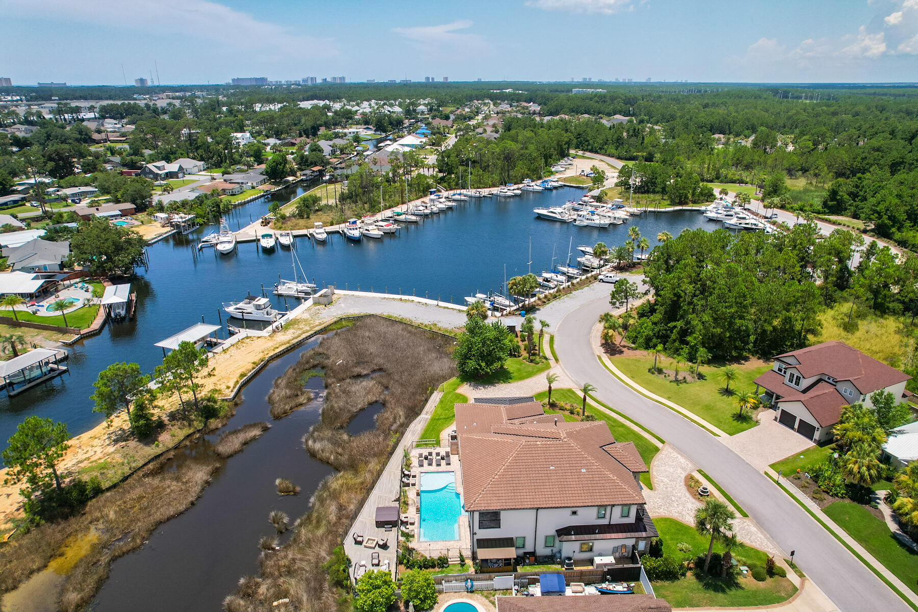 DOLPHIN BAY PH 1 - Residential