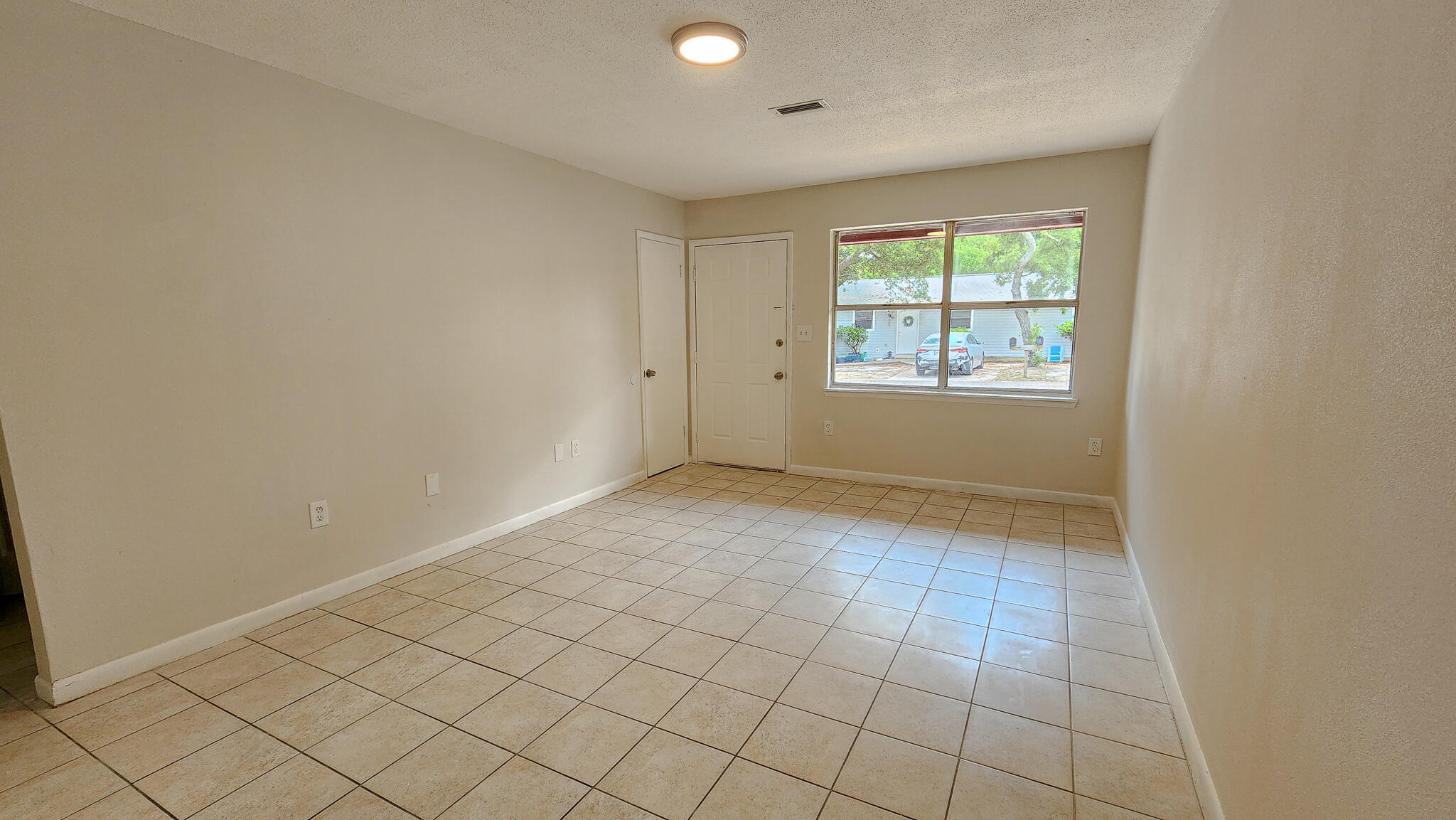 BAYVIEW WOODS - Residential