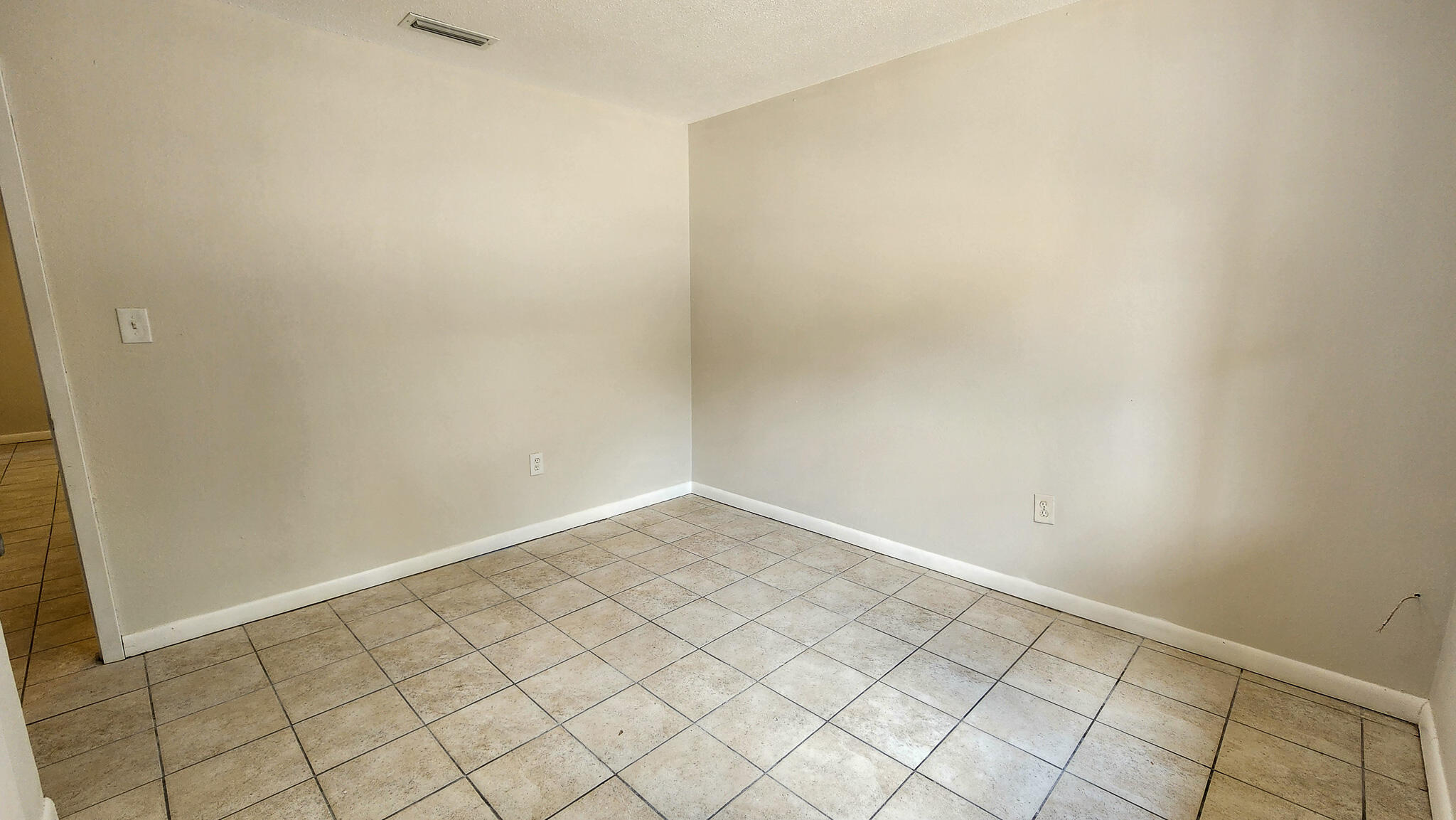 BAYVIEW WOODS - Residential