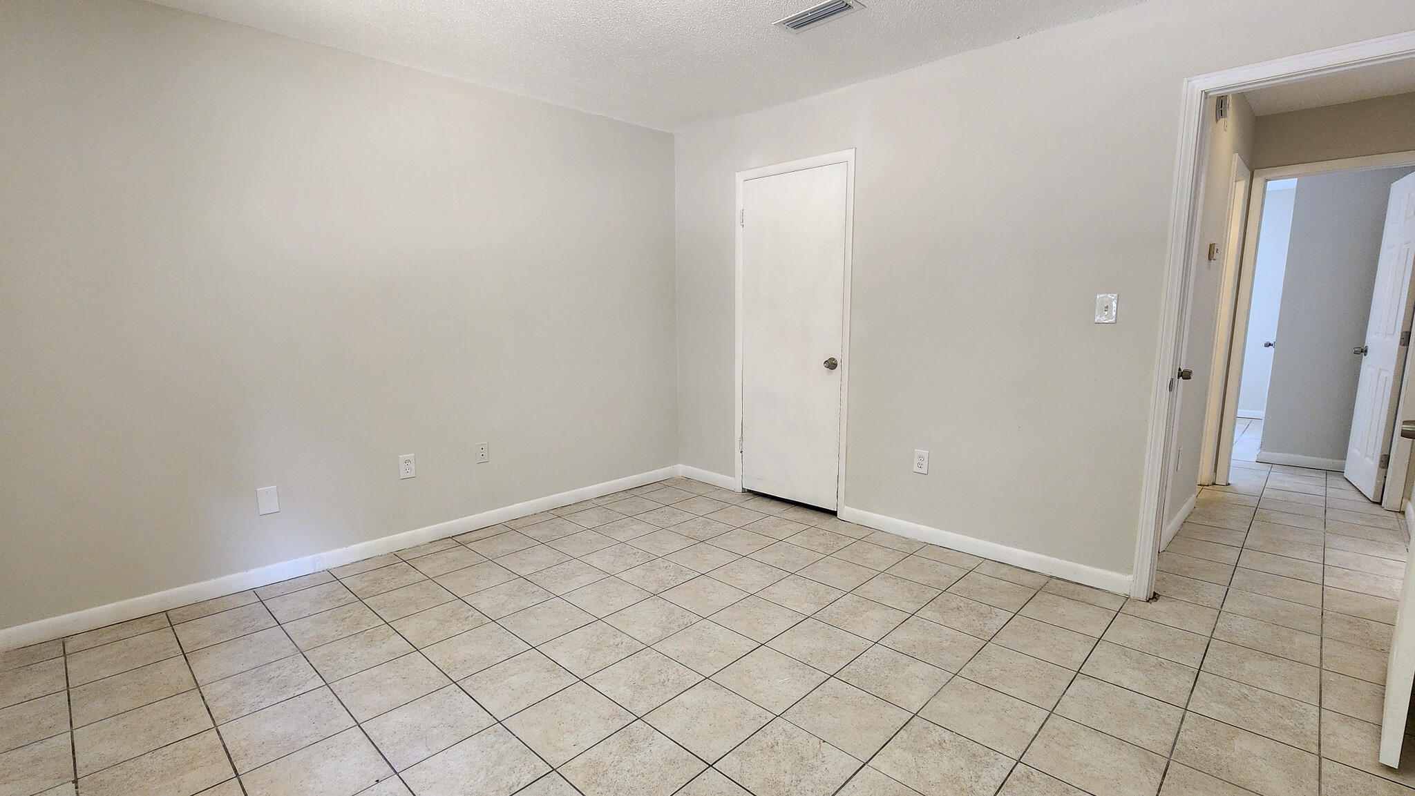 BAYVIEW WOODS - Residential