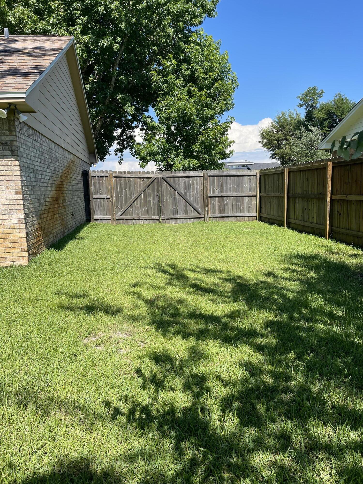 MOWAT HIGHLANDS PHASE I LOT 26 BLK F MAP 103A ORB 3760 P 1775 - Residential Lease