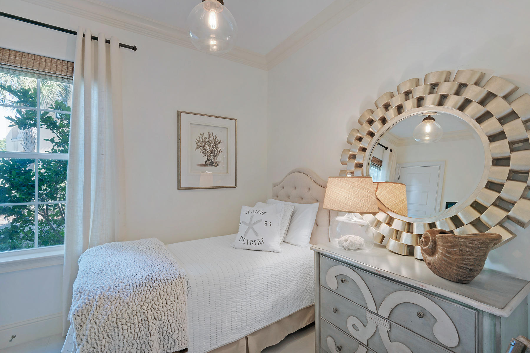 VILLA LAGO - Residential