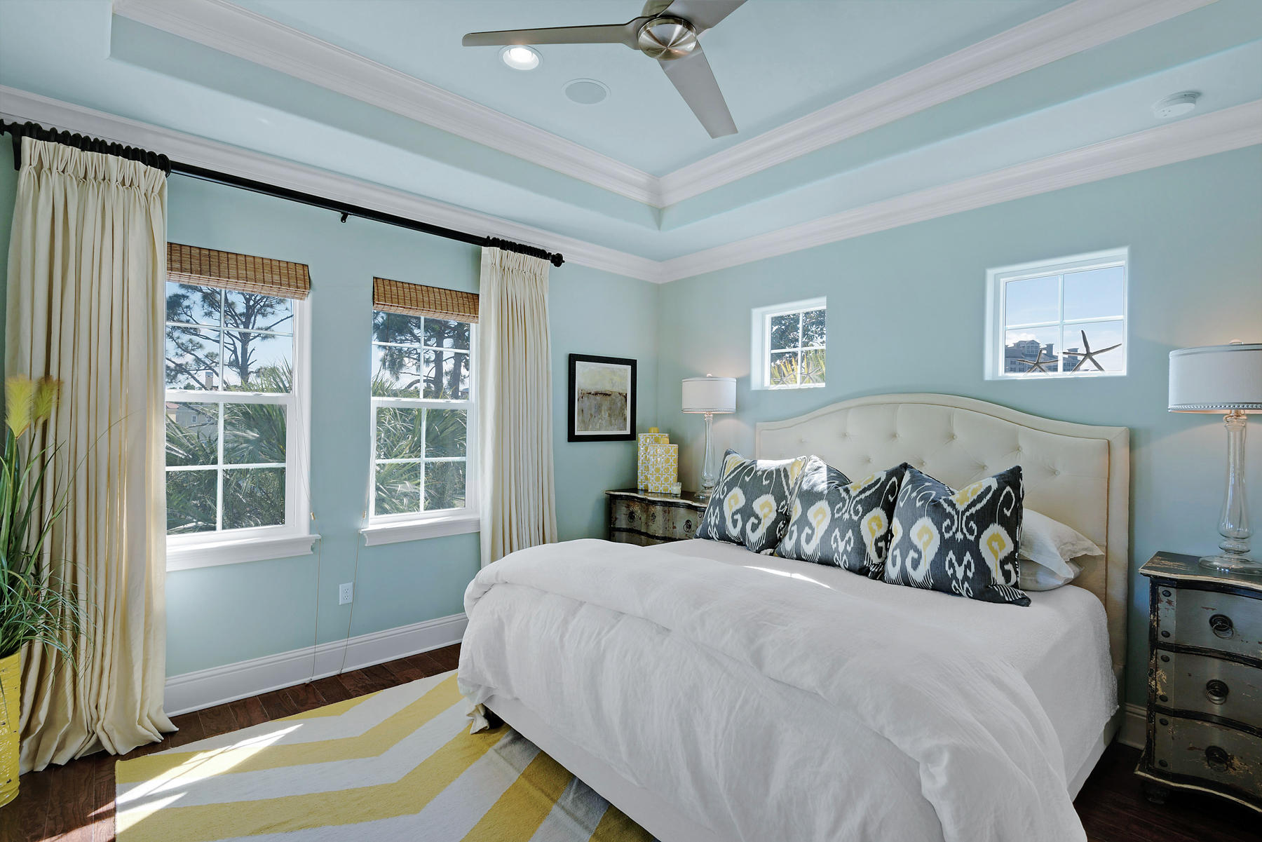 VILLA LAGO - Residential