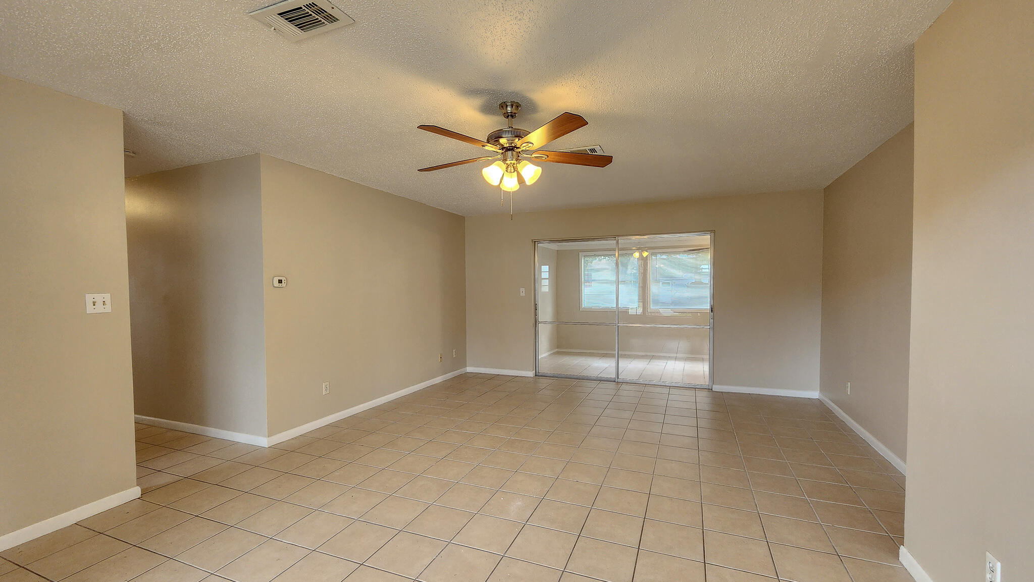 OAK TREE PARK - Residential