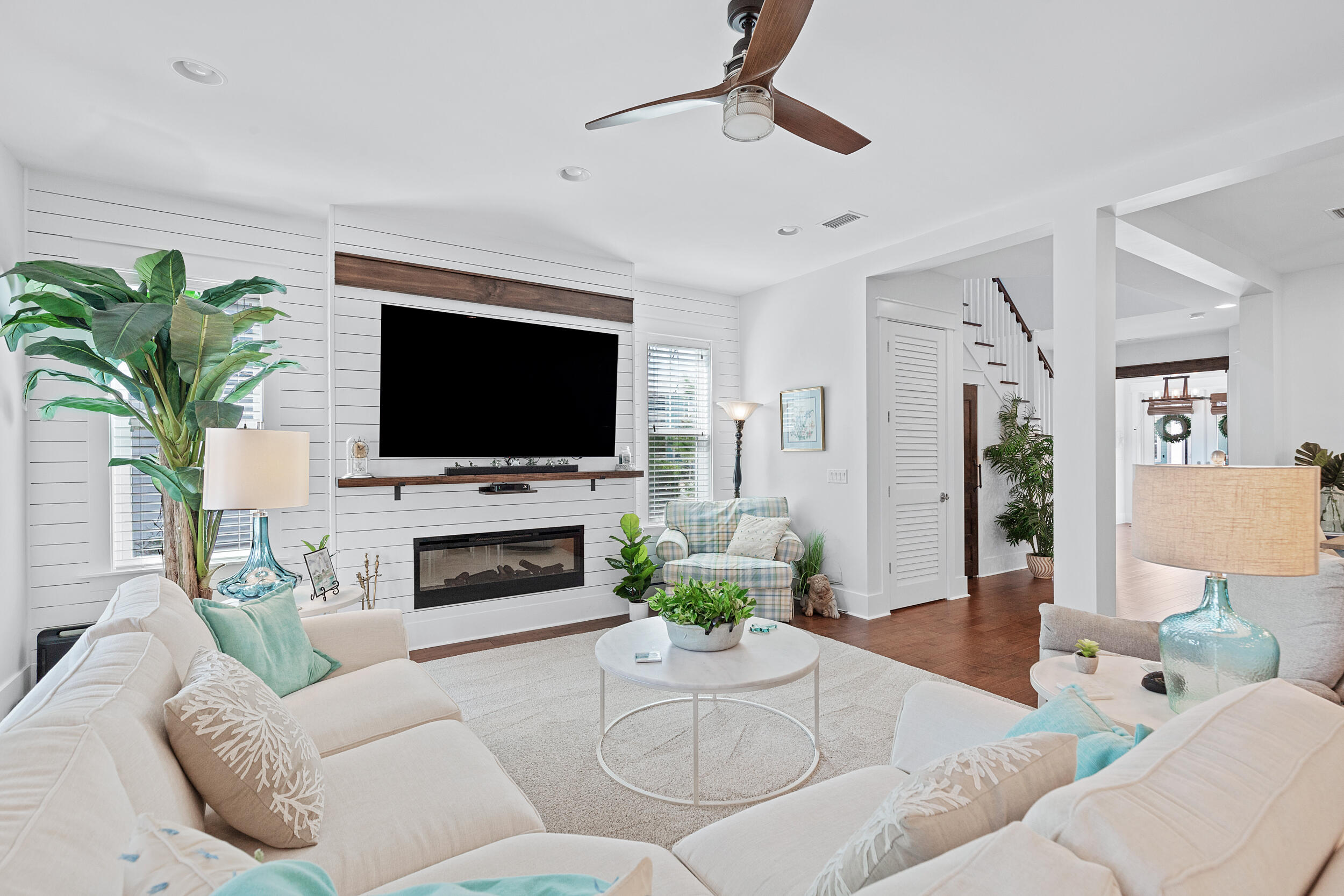 NATUREWALK AT SEAGROVE - Residential