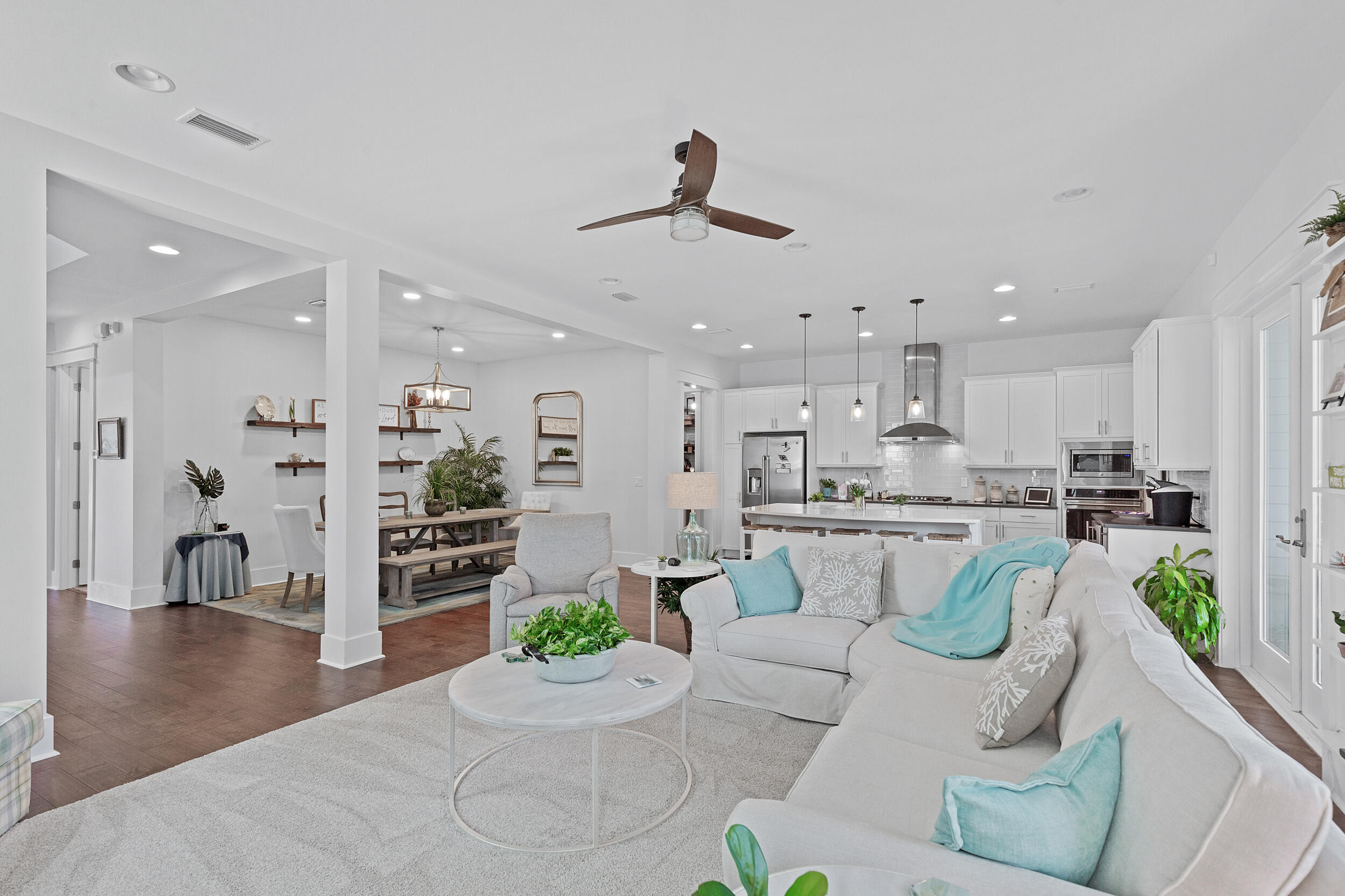 NATUREWALK AT SEAGROVE - Residential