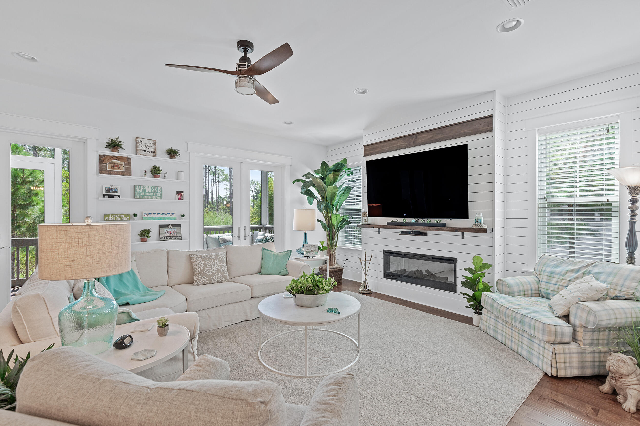 NATUREWALK AT SEAGROVE - Residential