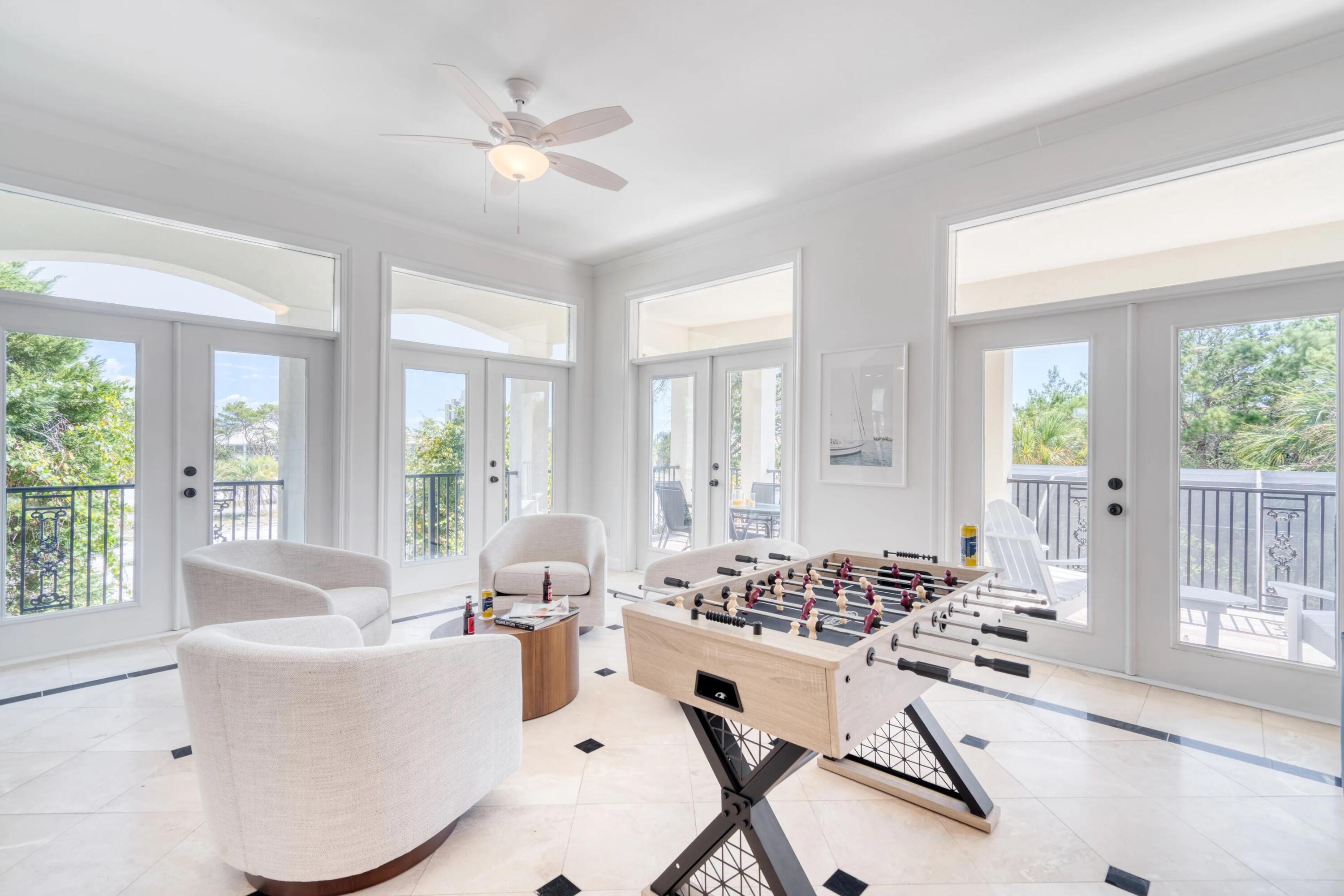 SPYGLASS VILLAS - Residential