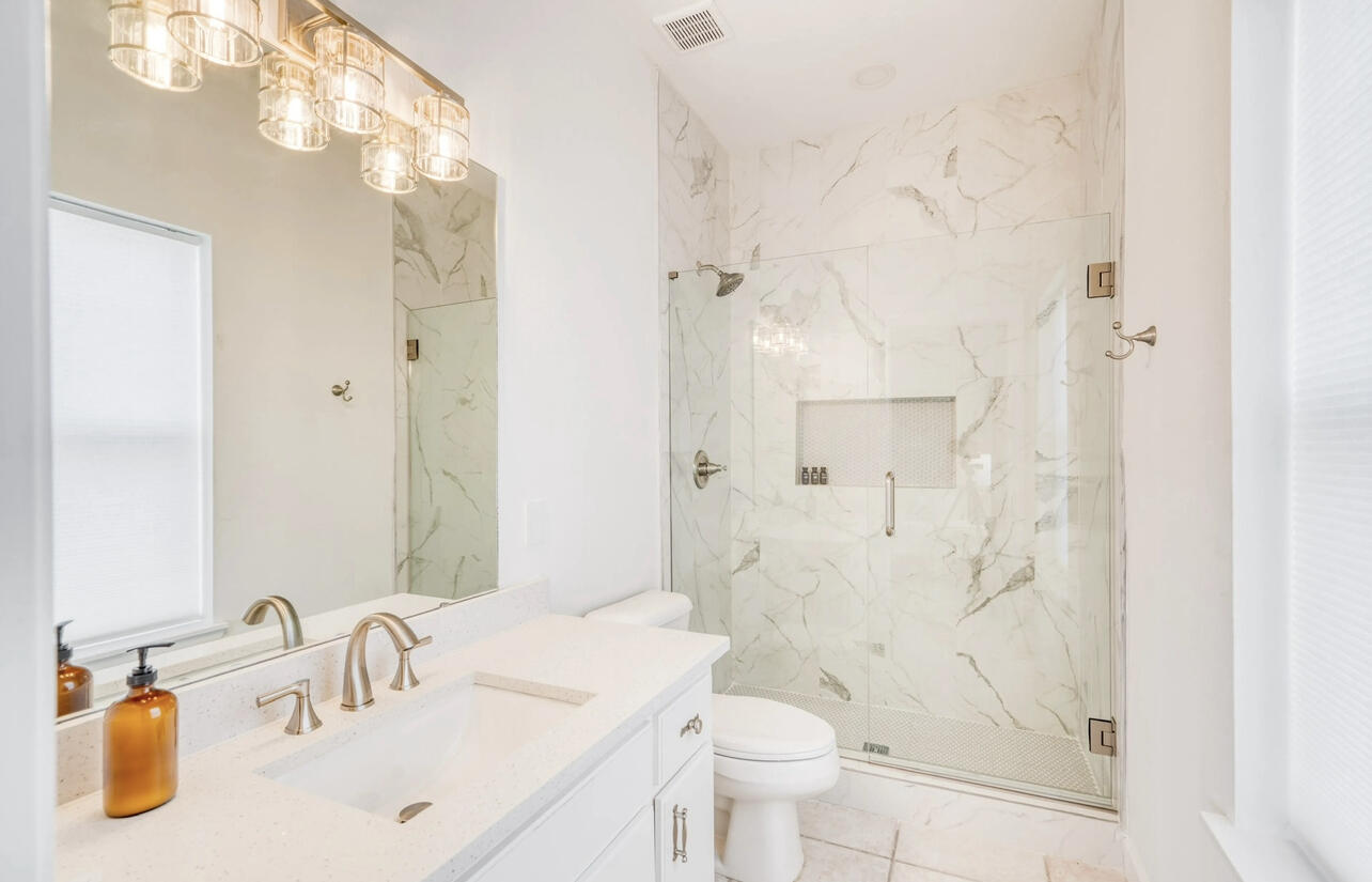 SPYGLASS VILLAS - Residential