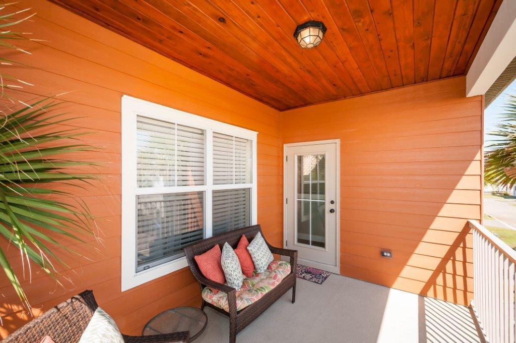 LEISURE BAY - Residential