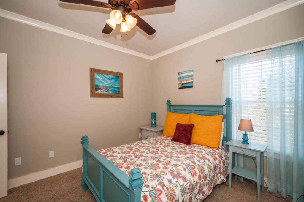 LEISURE BAY - Residential