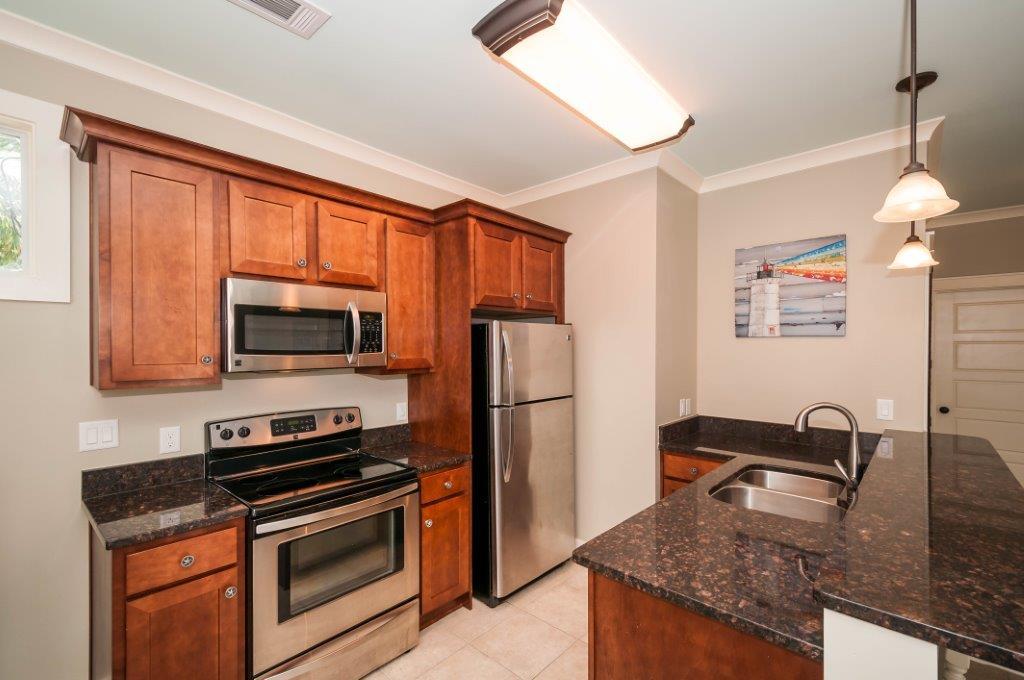 LEISURE BAY - Residential