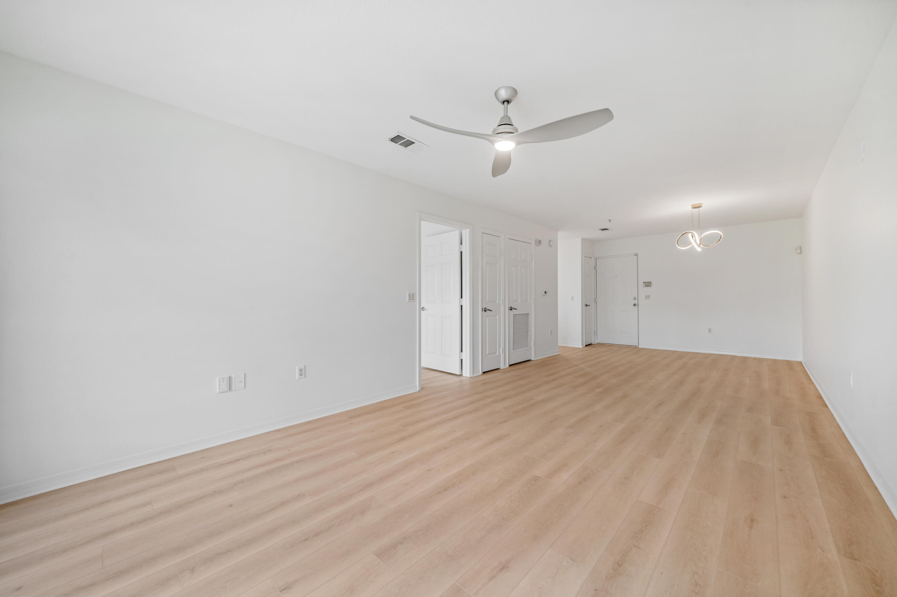 THE FLORIDA CLUB - Residential