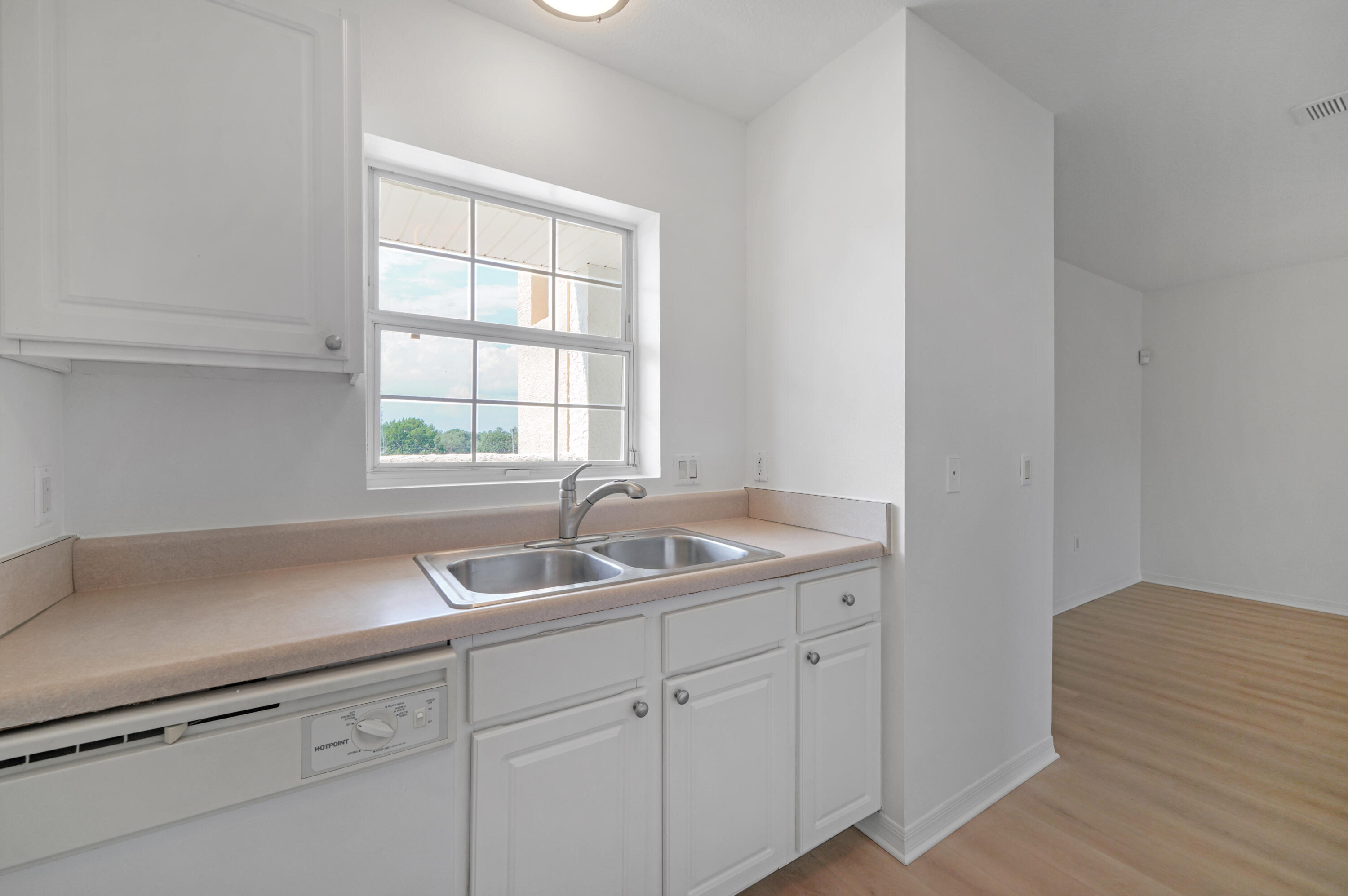 THE FLORIDA CLUB - Residential