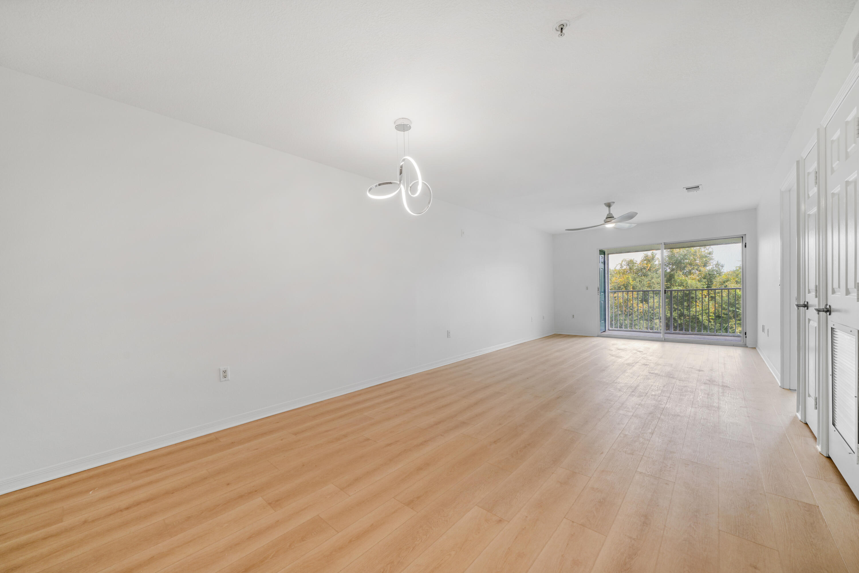 THE FLORIDA CLUB - Residential