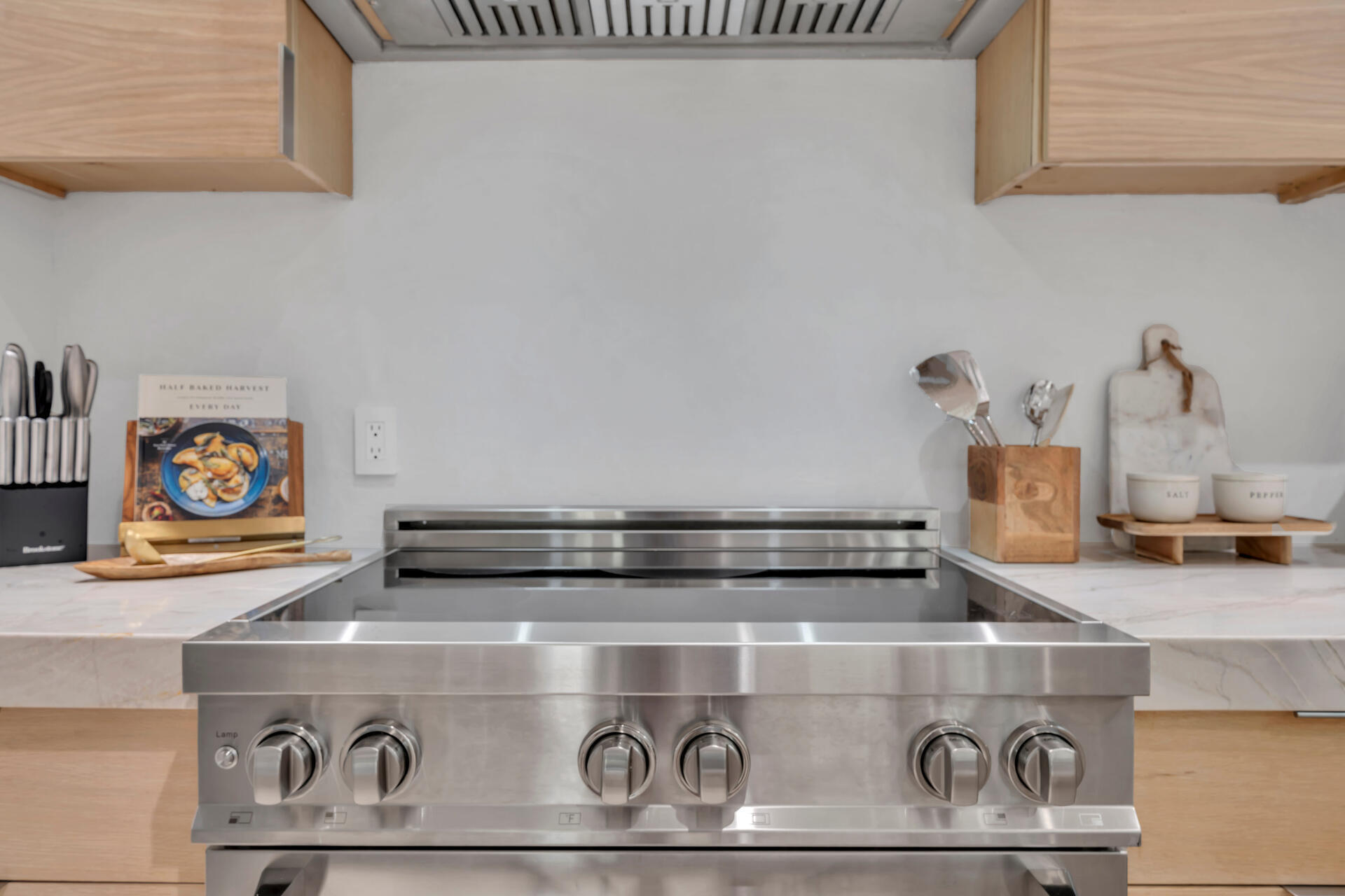 BEACH HIGHLAND 1ST ADD - Residential