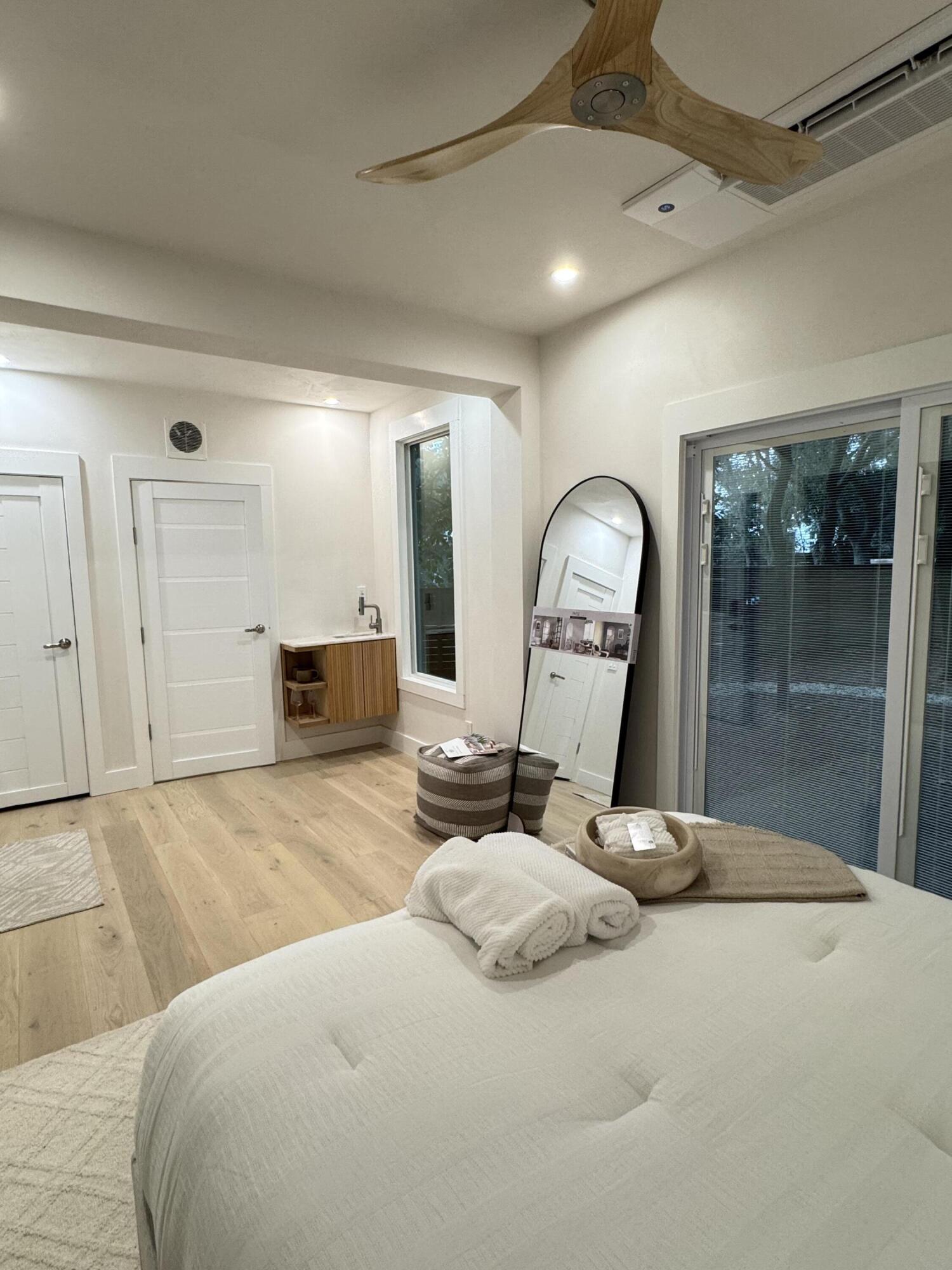 BEACH HIGHLAND 1ST ADD - Residential