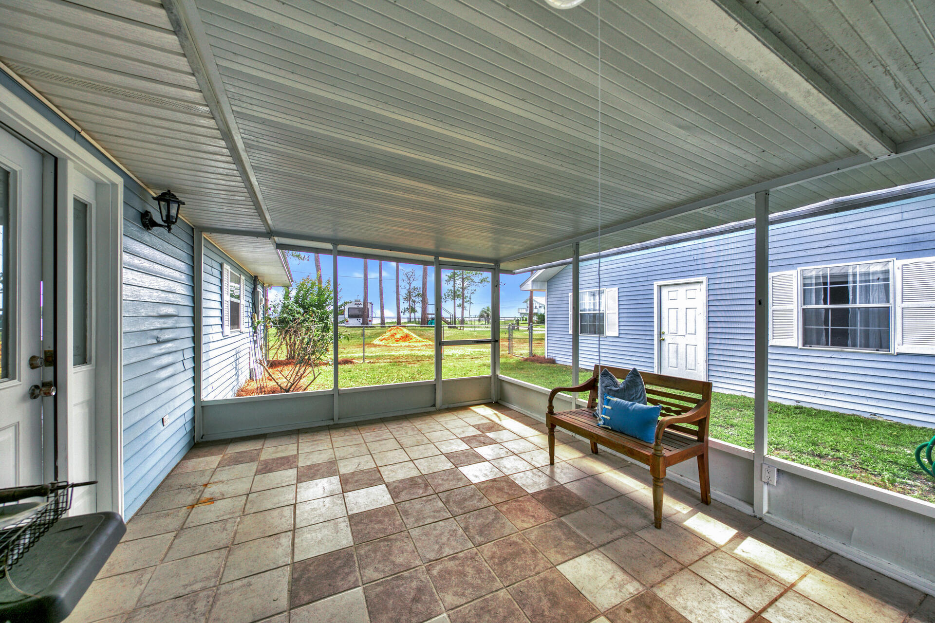 BAYSHORE RESORT UNREC - Residential