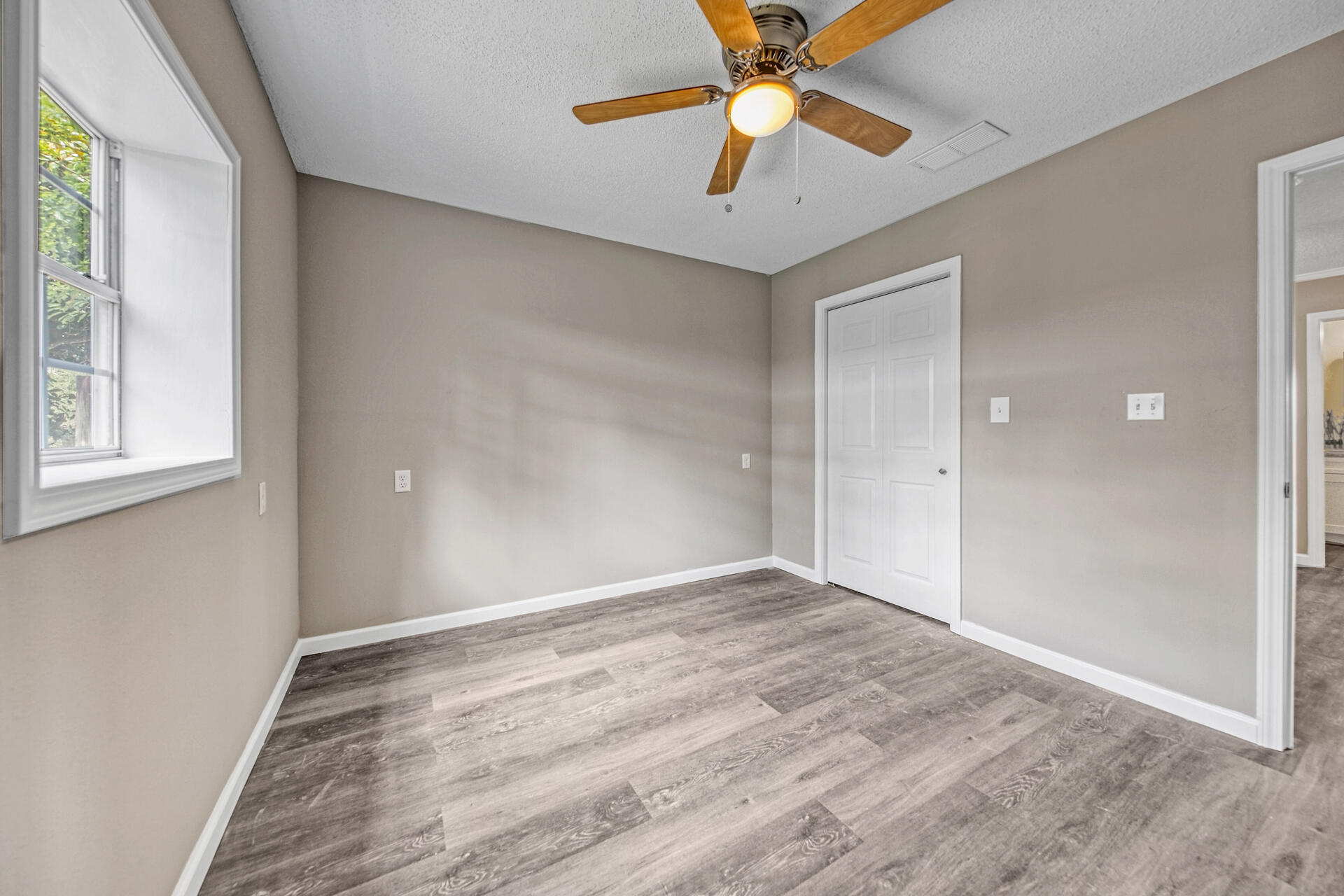 BAYSHORE RESORT UNREC - Residential