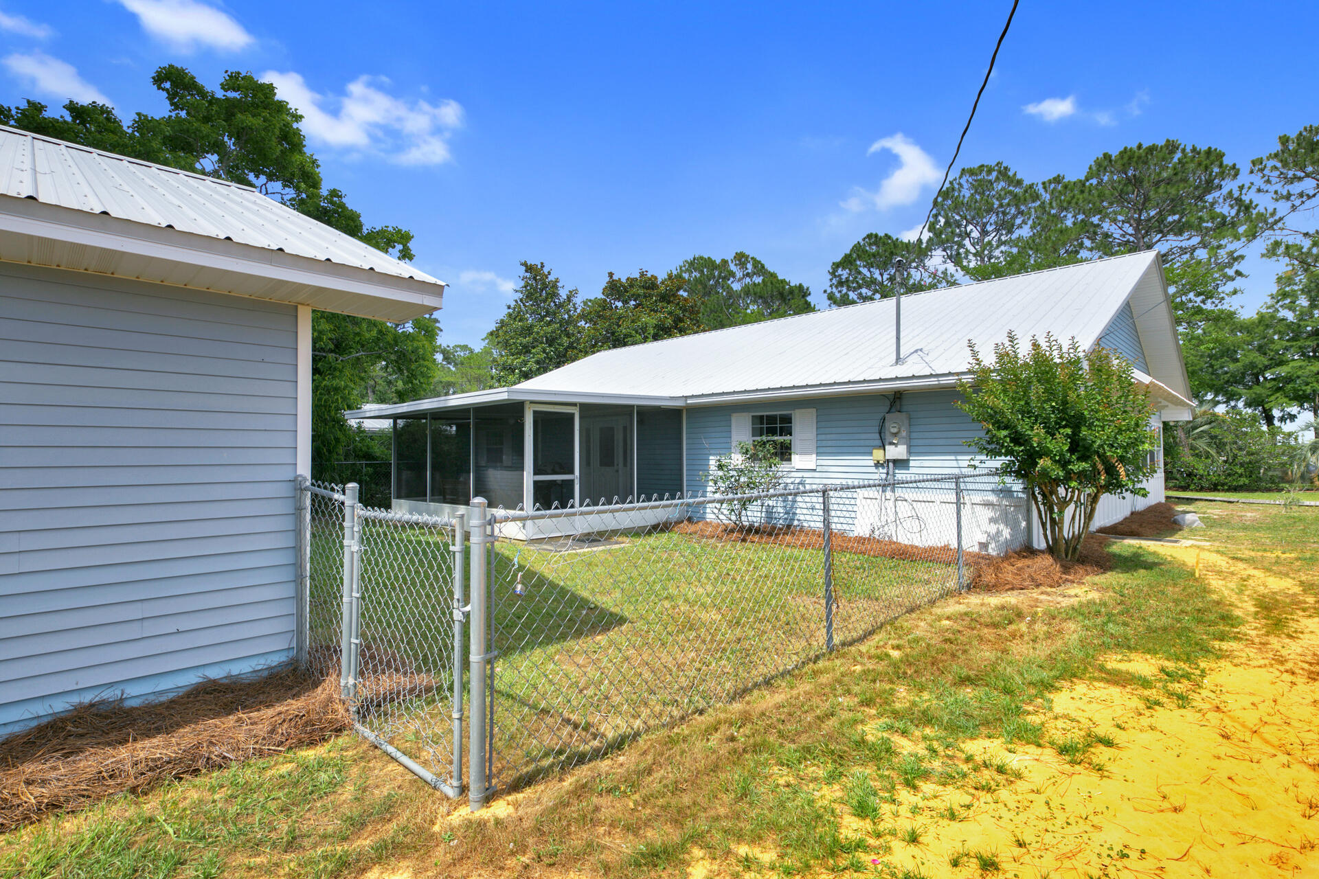 BAYSHORE RESORT UNREC - Residential