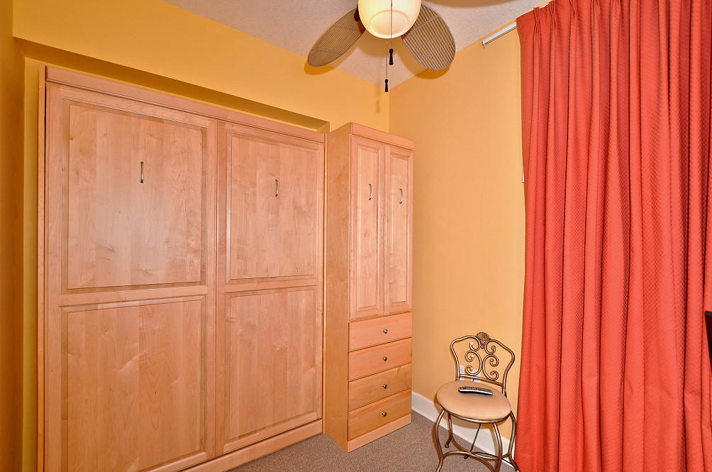 SUNRISE BEACH - Residential