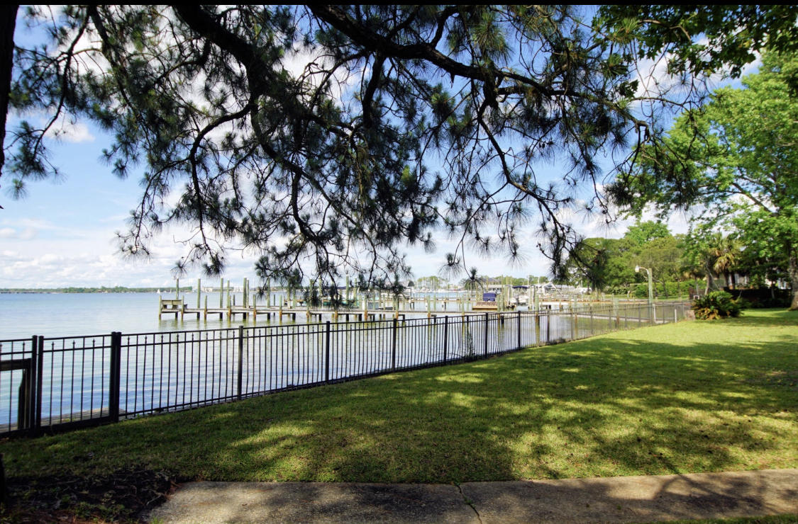 HUGHES ESTATES 2ND ADDN - Land