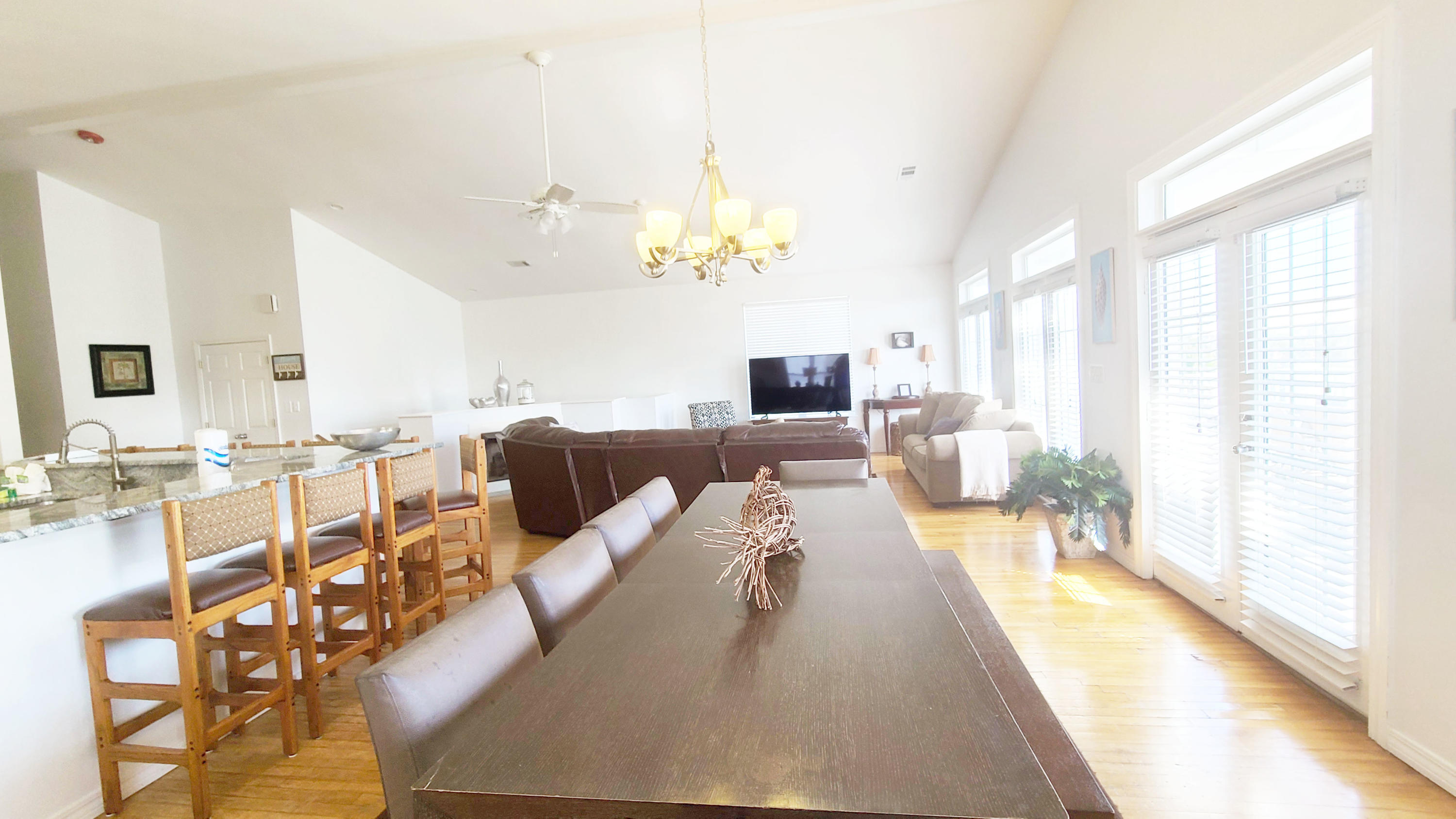 CRYSTAL BEACH - Residential