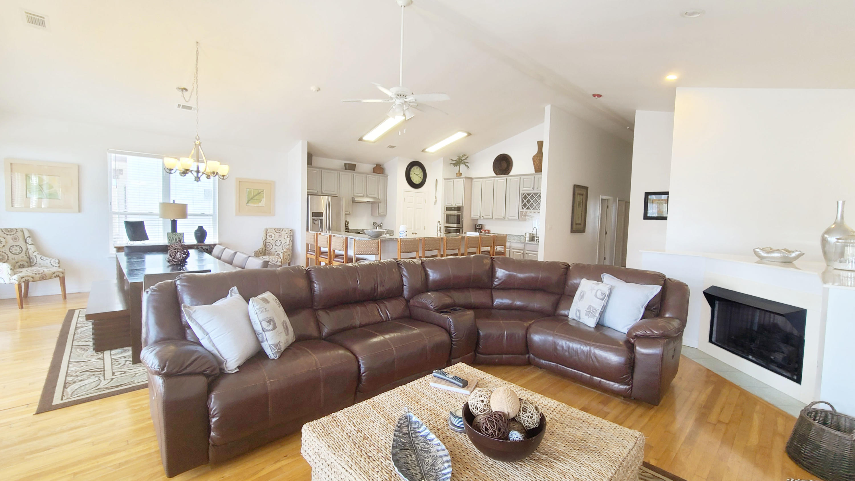 CRYSTAL BEACH - Residential