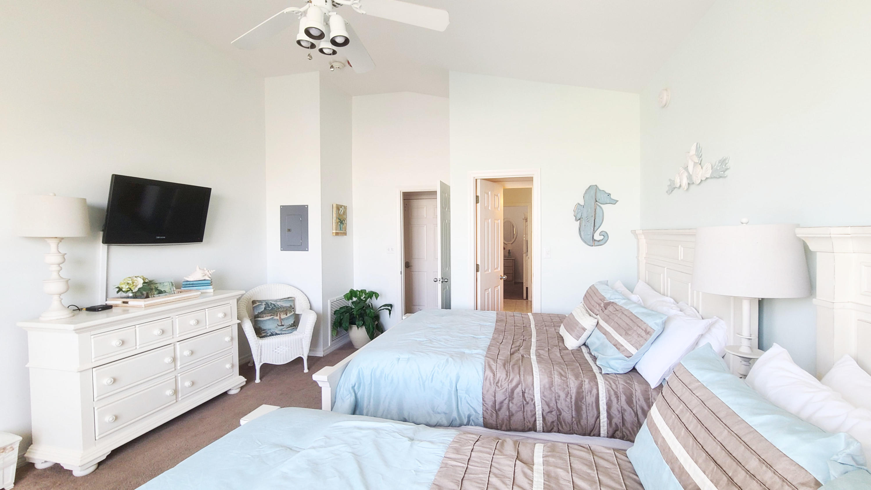 CRYSTAL BEACH - Residential